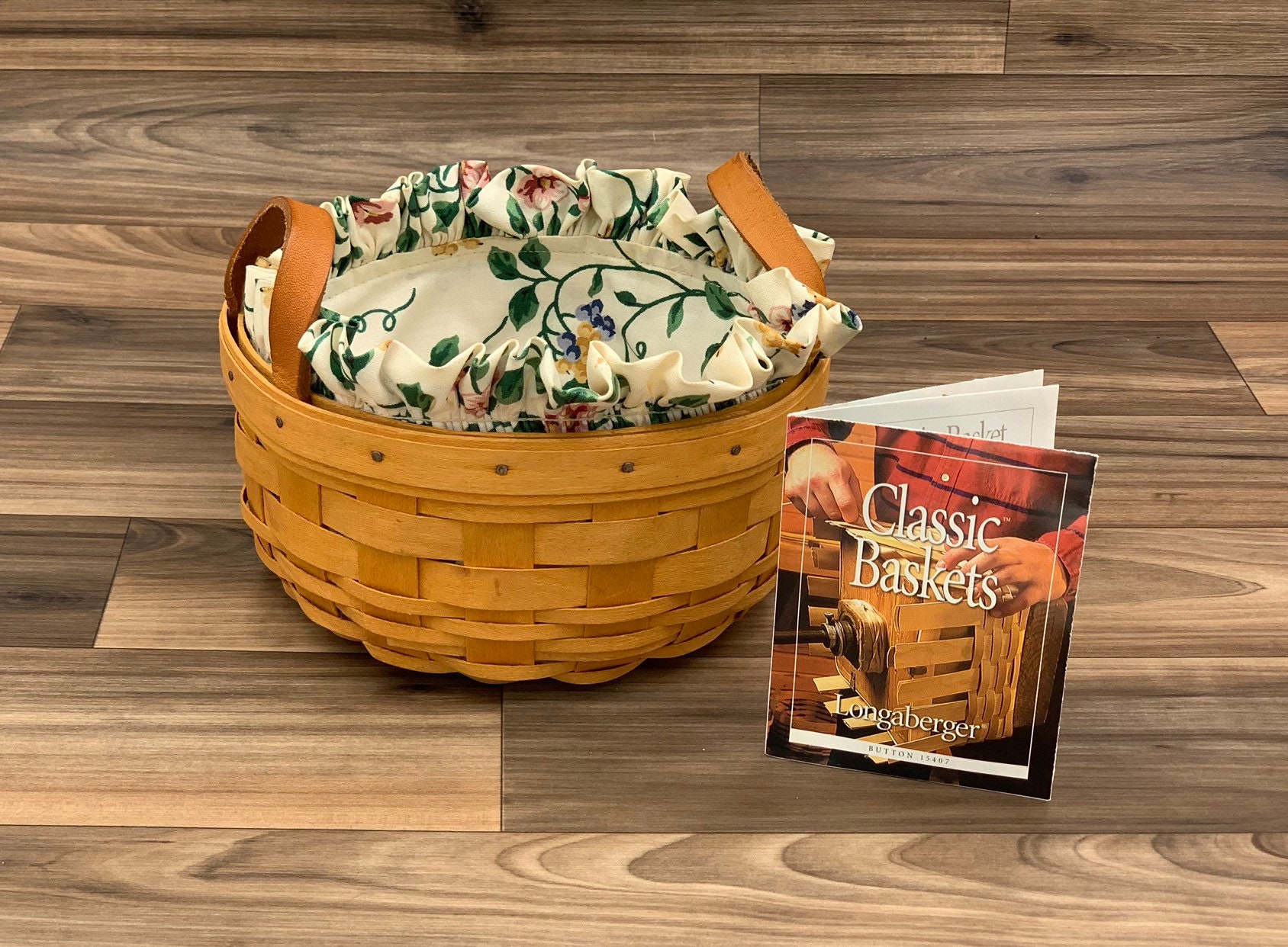 Vintage Longaberger Basket Rustic Home Decor, Round Basket with fabric