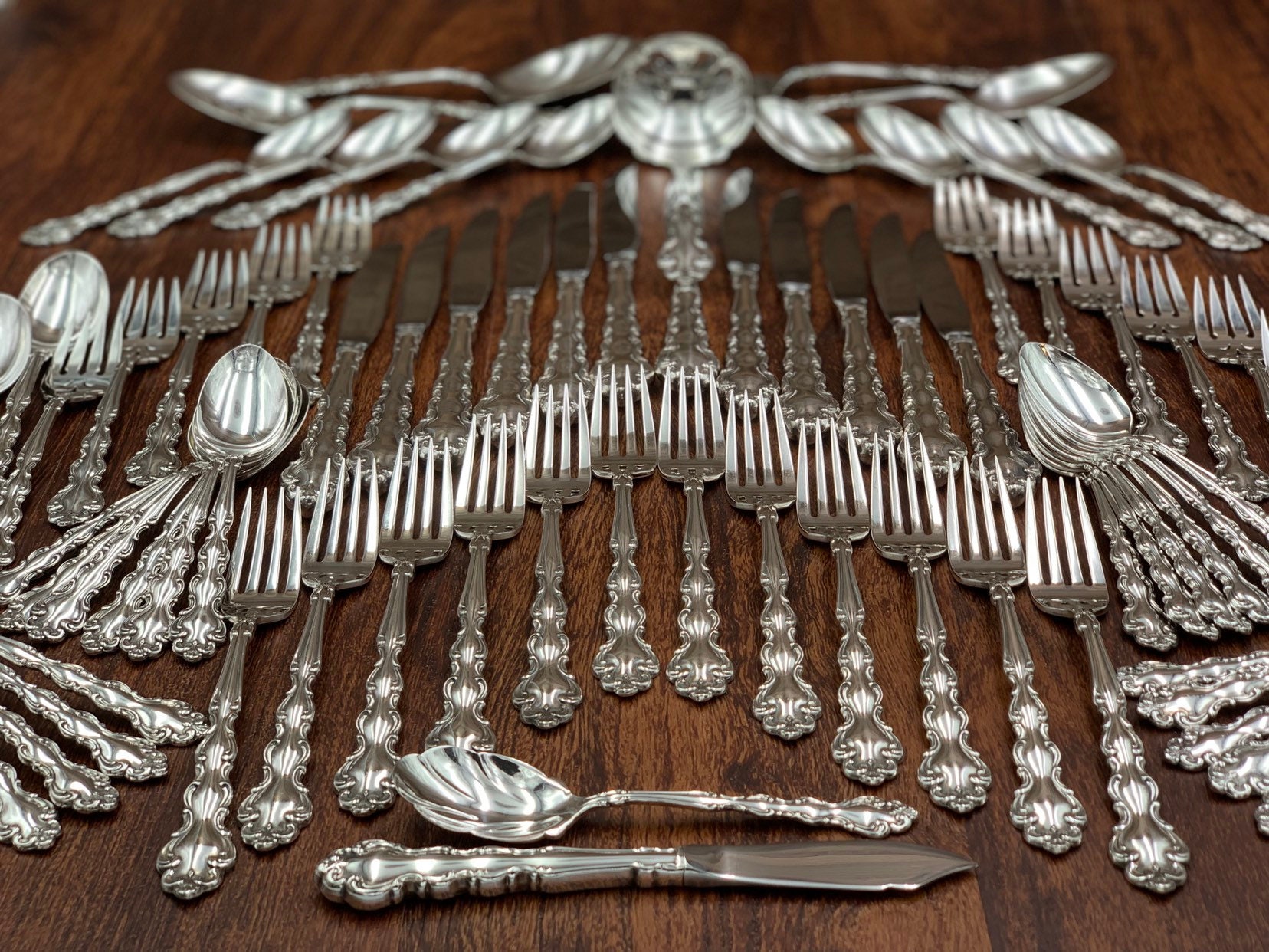 Silverware Set Oneida Community Modern Baroque Silverplate Flatware Set