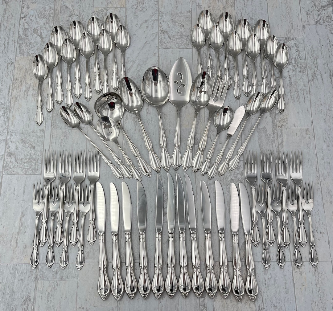 Vintage Oneida Chatelaine Stainless Flatware Set: Service for 8