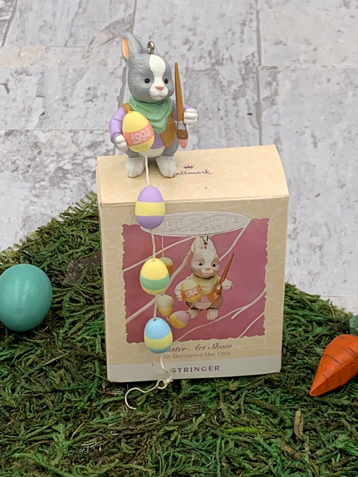 Vintage Easter Art Show Hallmark Ornament, Easter Bunny Painting eggs