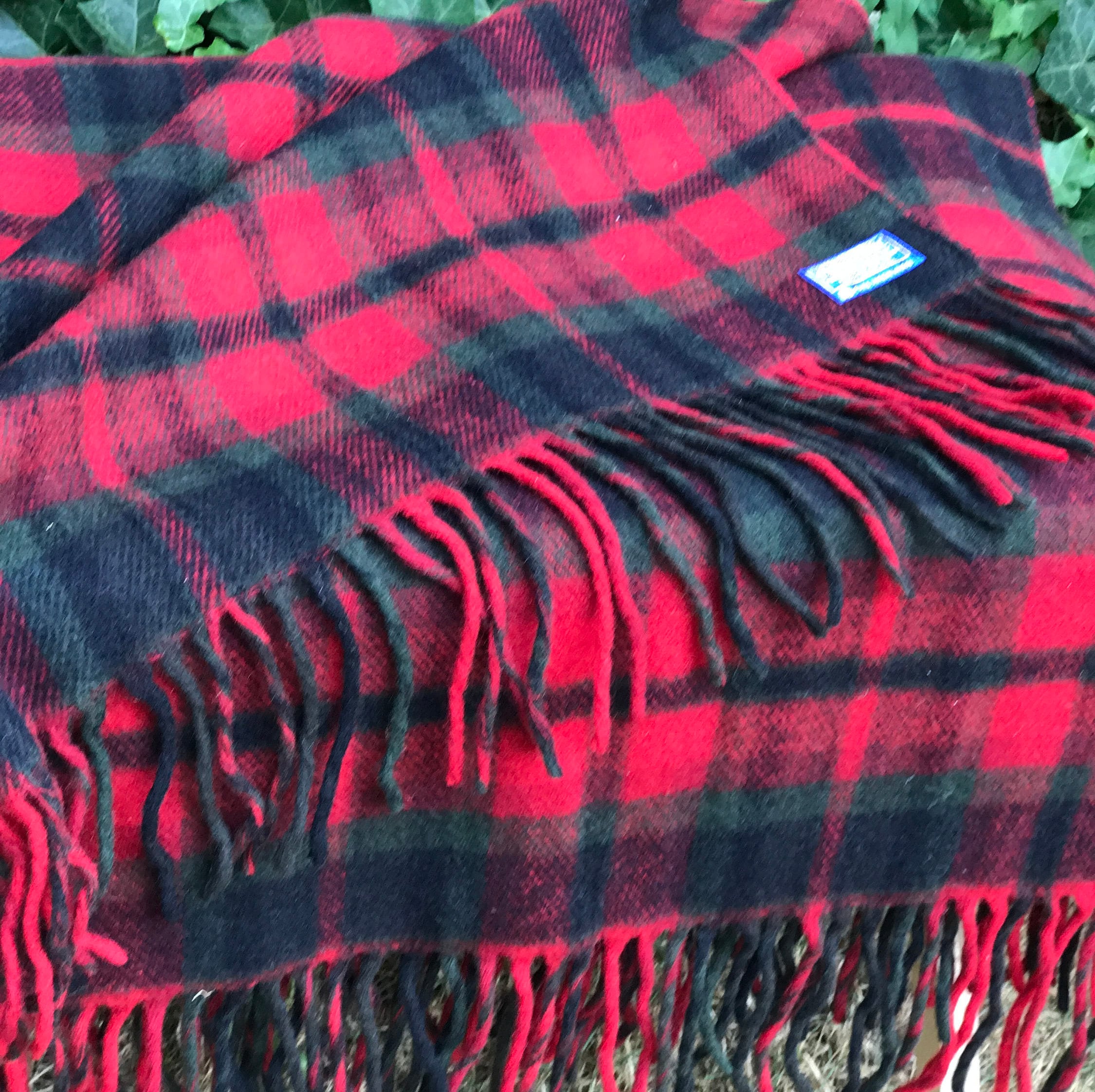 Vintage Pendleton Blanket, Highland Plaid Blanket, Pendleton Robe in a