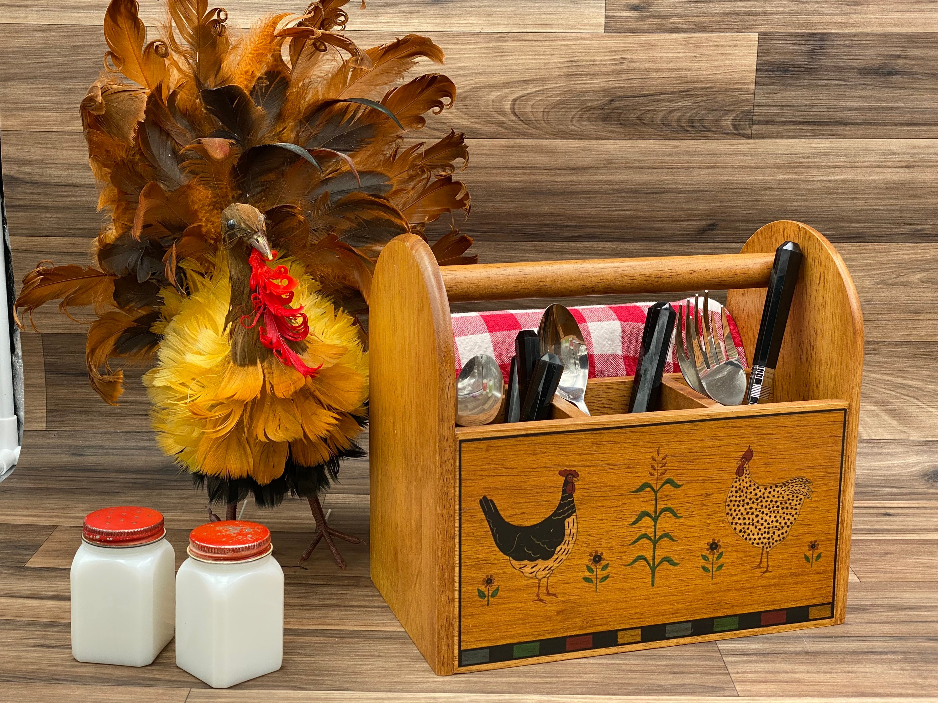 Vintage Flatware caddy, Country Kitchen Roosters and chickens
