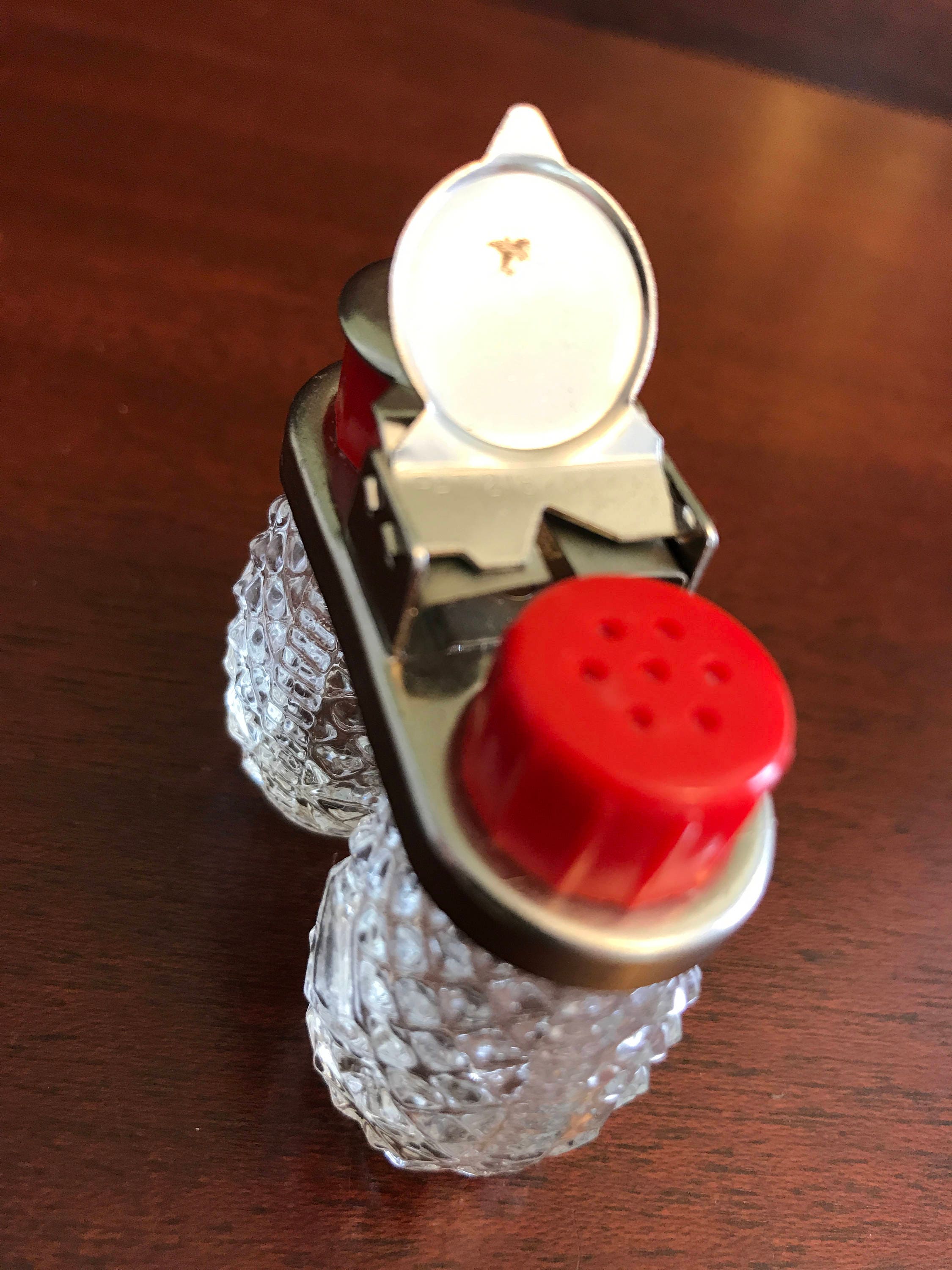 Vintage Mini Travel Salt and Pepper Shakers, Picnic set salt pepper, Vintage Camper set Vintage Mini Travel Salt and Pepper Shakers, Picnic set salt pepper, Vintage Camper set