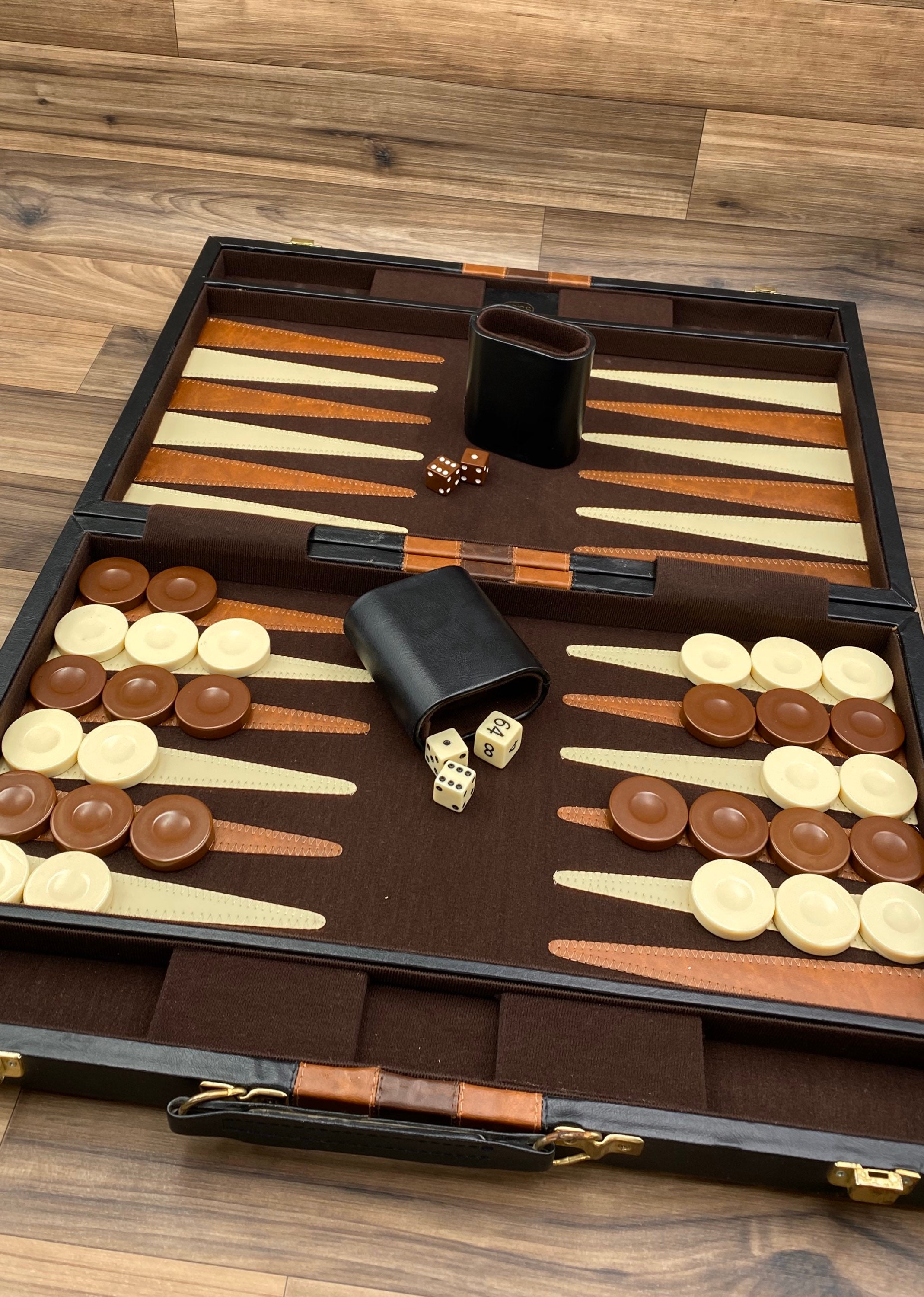 Vintage backgammon game large reiss backgammon set in carrying case 
