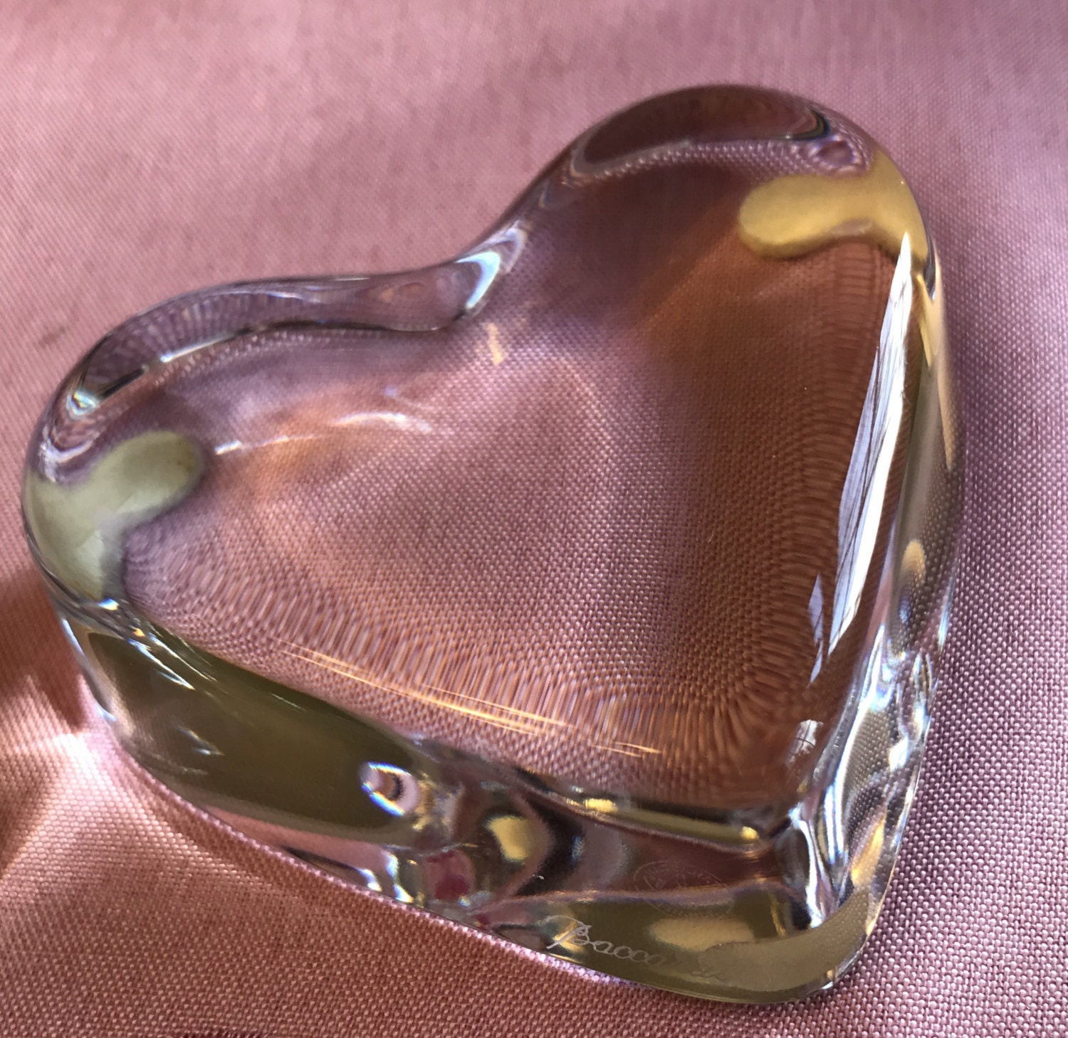Baccarat Crystal heart shaped paperweight, signed Baccarat, French