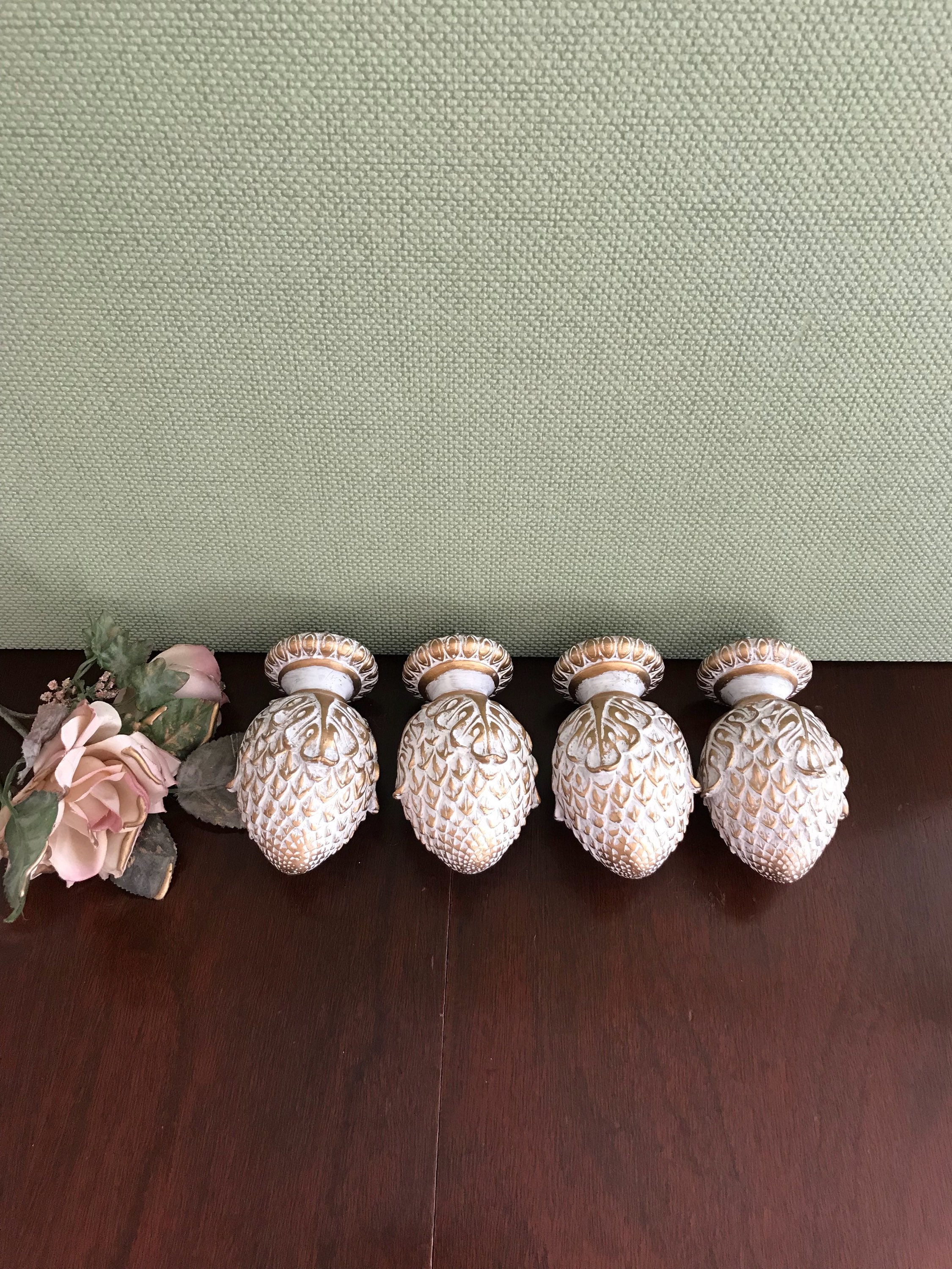 thumbnail image 2 of Urbanest Artichoke Lamp Finial - Distressed White Finish, 2 Inches Tall, 1/4-28 Thread For Lamp Shades 2 of 2