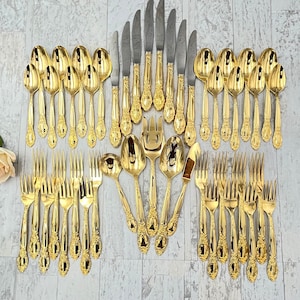 Vintage Silverware Set Oneida Community Golden Country Lane Ballad Flatware Service for 8 with silverware chest, Wedding Gift