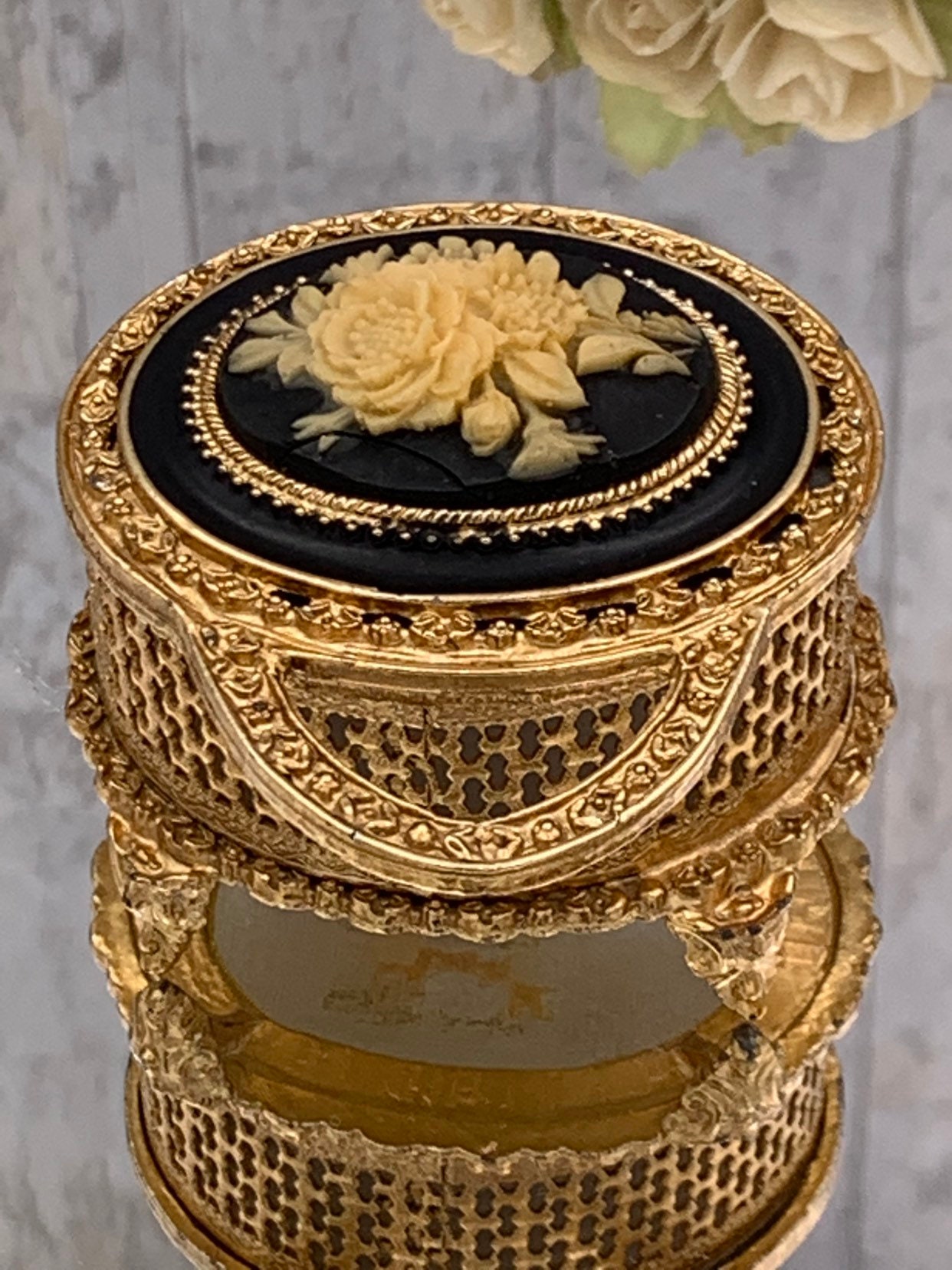 Florenza Gold Trinket box, Floral Purse shaped Mirror Lid, Gold Ring