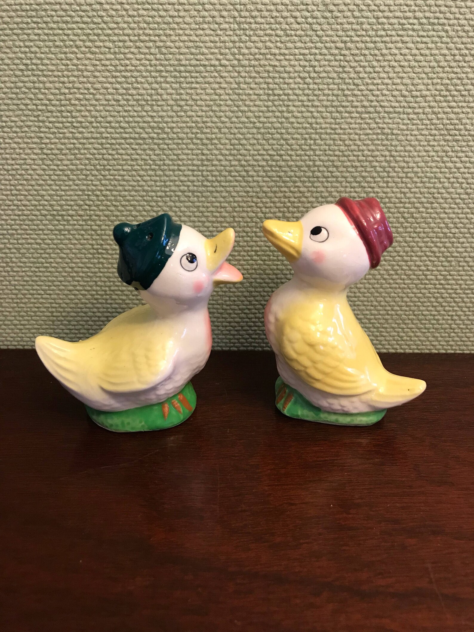 Vintage Duck Salt and Pepper Shakers Anthropomorphic Ceramic Etsy