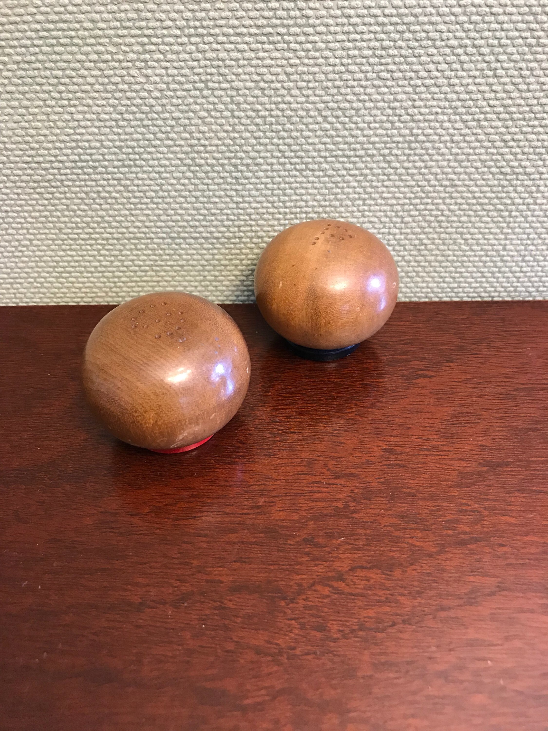 Vintage Salt Pepper Shakers, MyrtleWood salt and pepper set, Rare wood