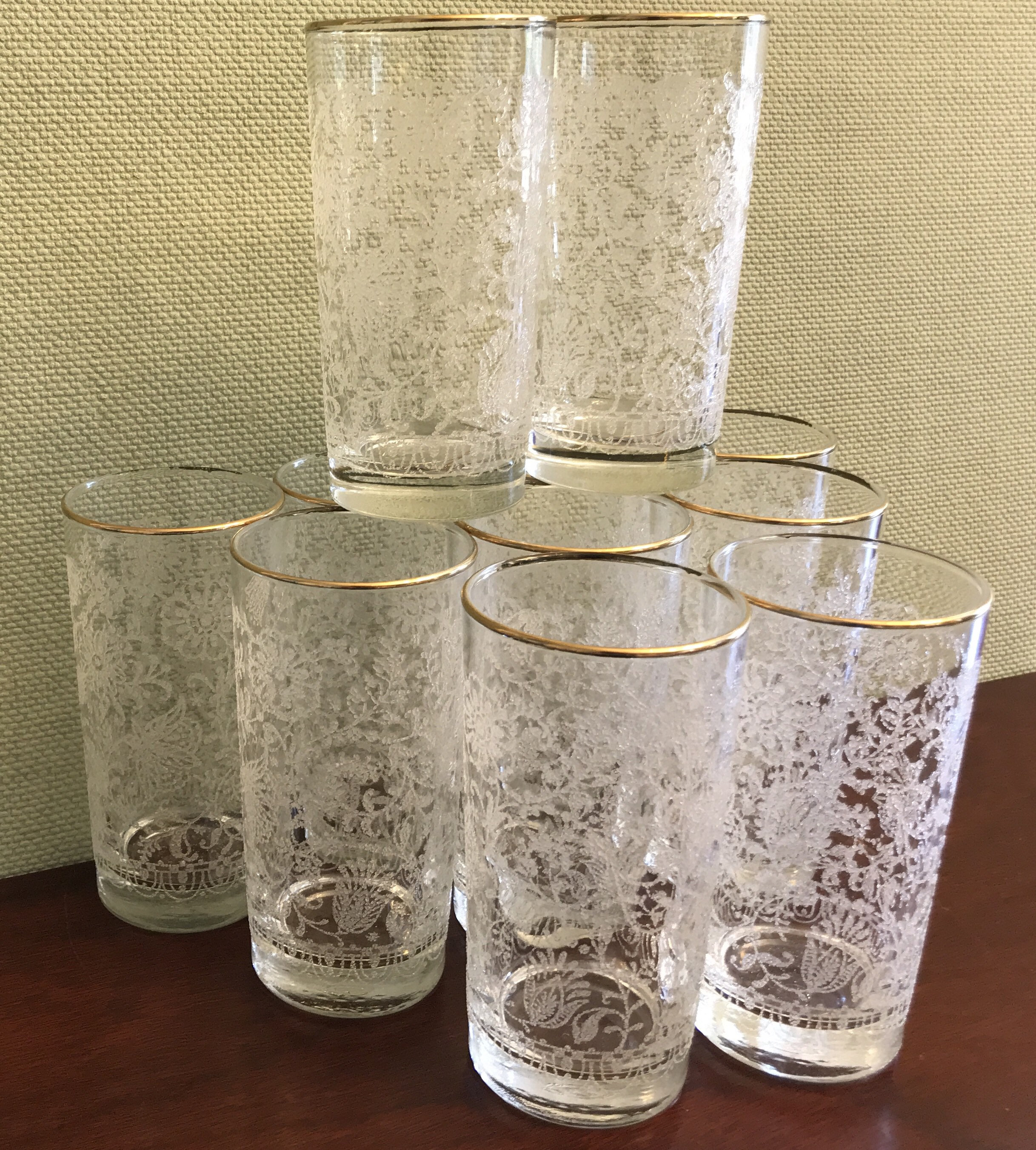 Libbey White flower glasses, vintage White and Gold glasses, Mid