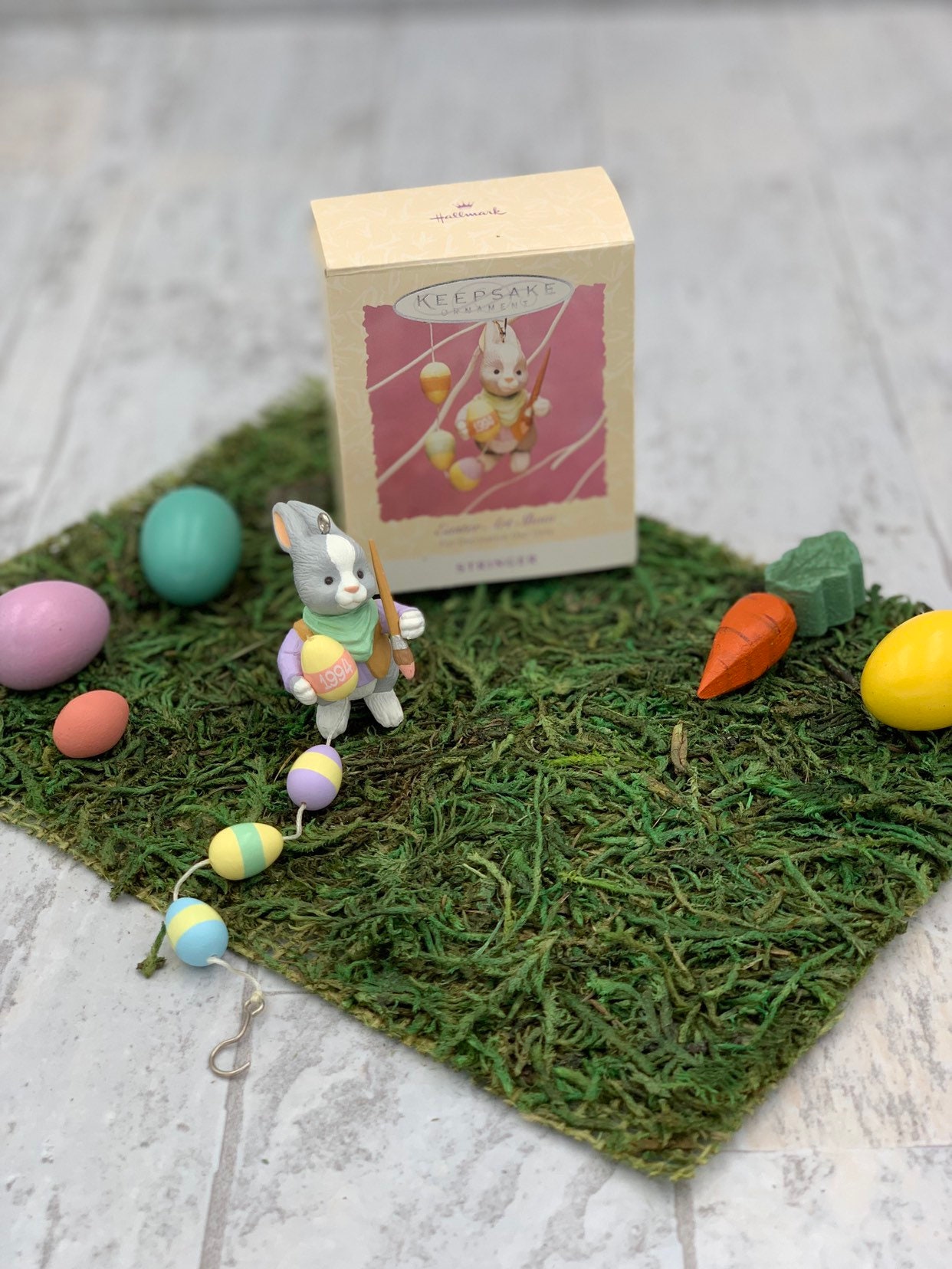 Vintage Easter Art Show Hallmark Ornament, Easter Bunny Painting eggs