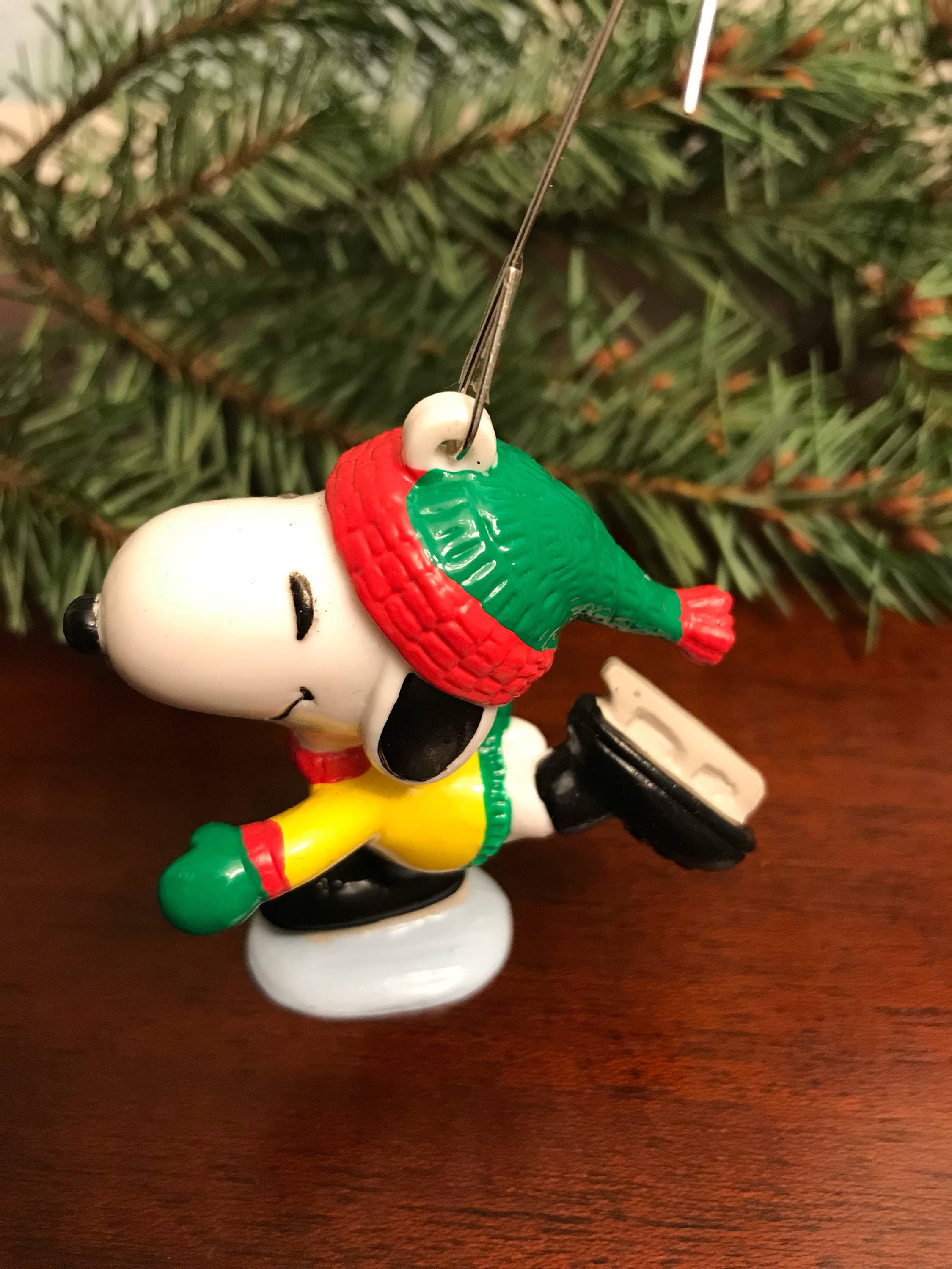 Vintage Snoopy Ornament, Ice Skating Snoopy, Peanuts figurine, Snoopy