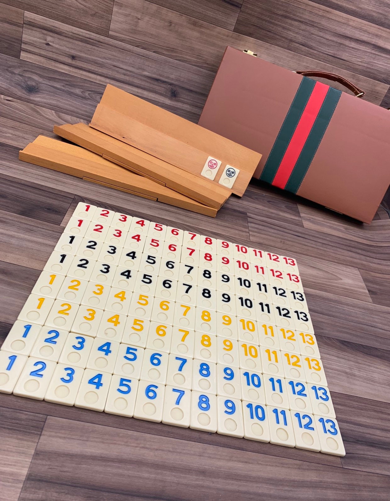 Vintage Rummy tile Game in carrying case, Rummikub Rummy Cam Retro card