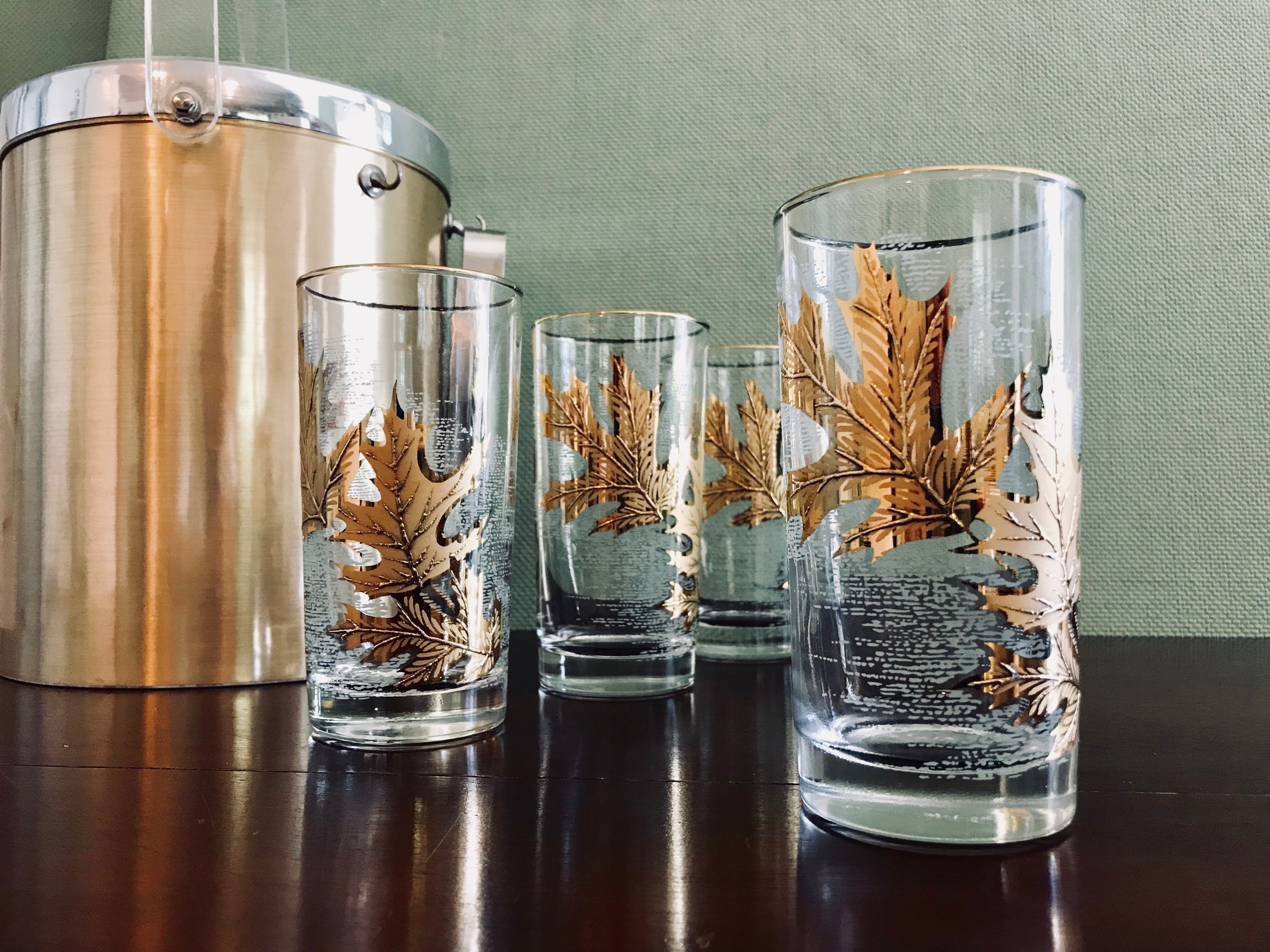 Mid Century Glasses, Set of 4 Gold Leaf Tumbler Glasses, Gold Leaves, Libby  Gold Vintage Drink ware, Gifts for Him, Hollywood Regency, Gift