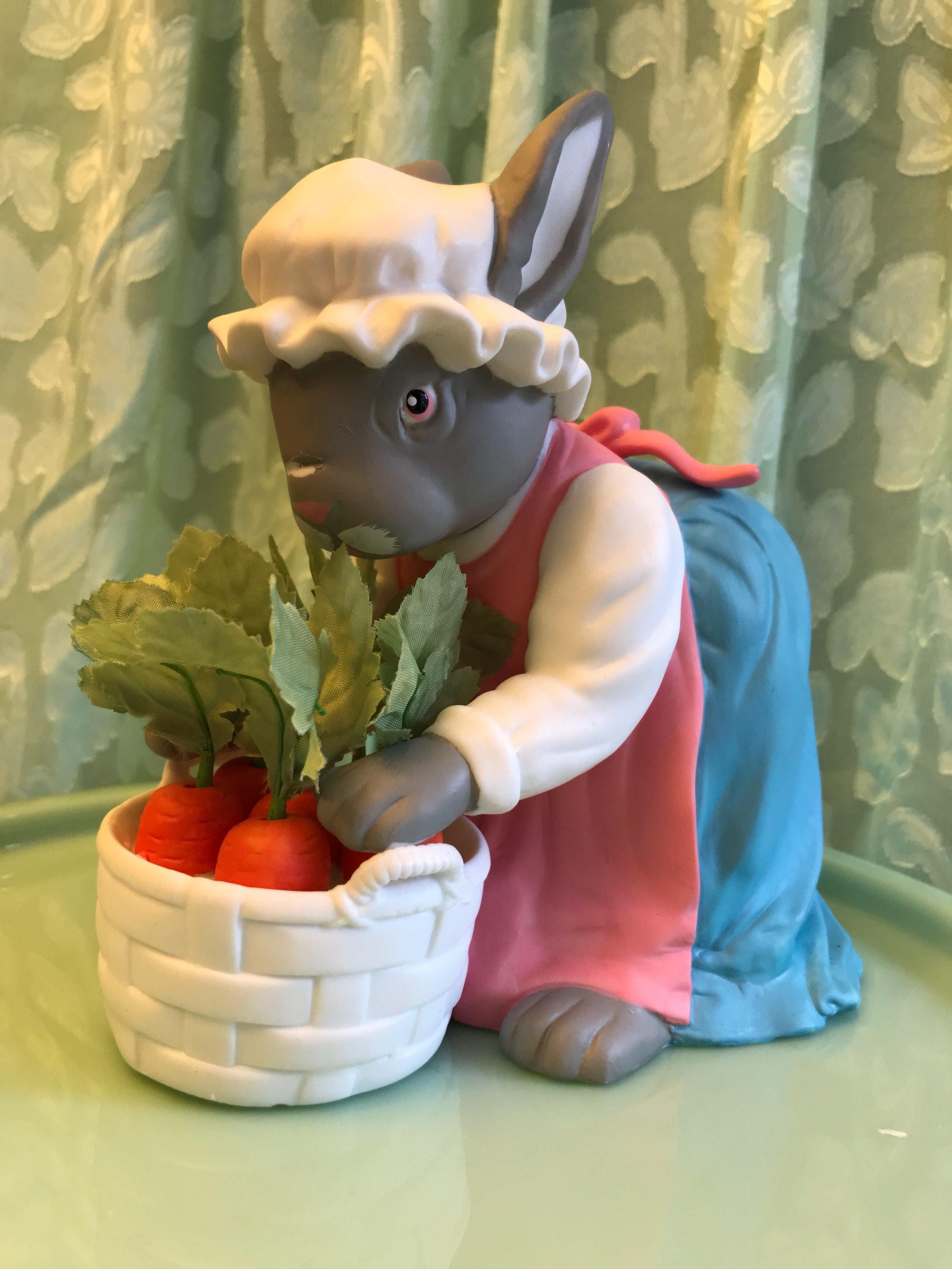 Bunny Figurines, Grandpa and Grandma Bunny, Pa and Ma Bunny couple