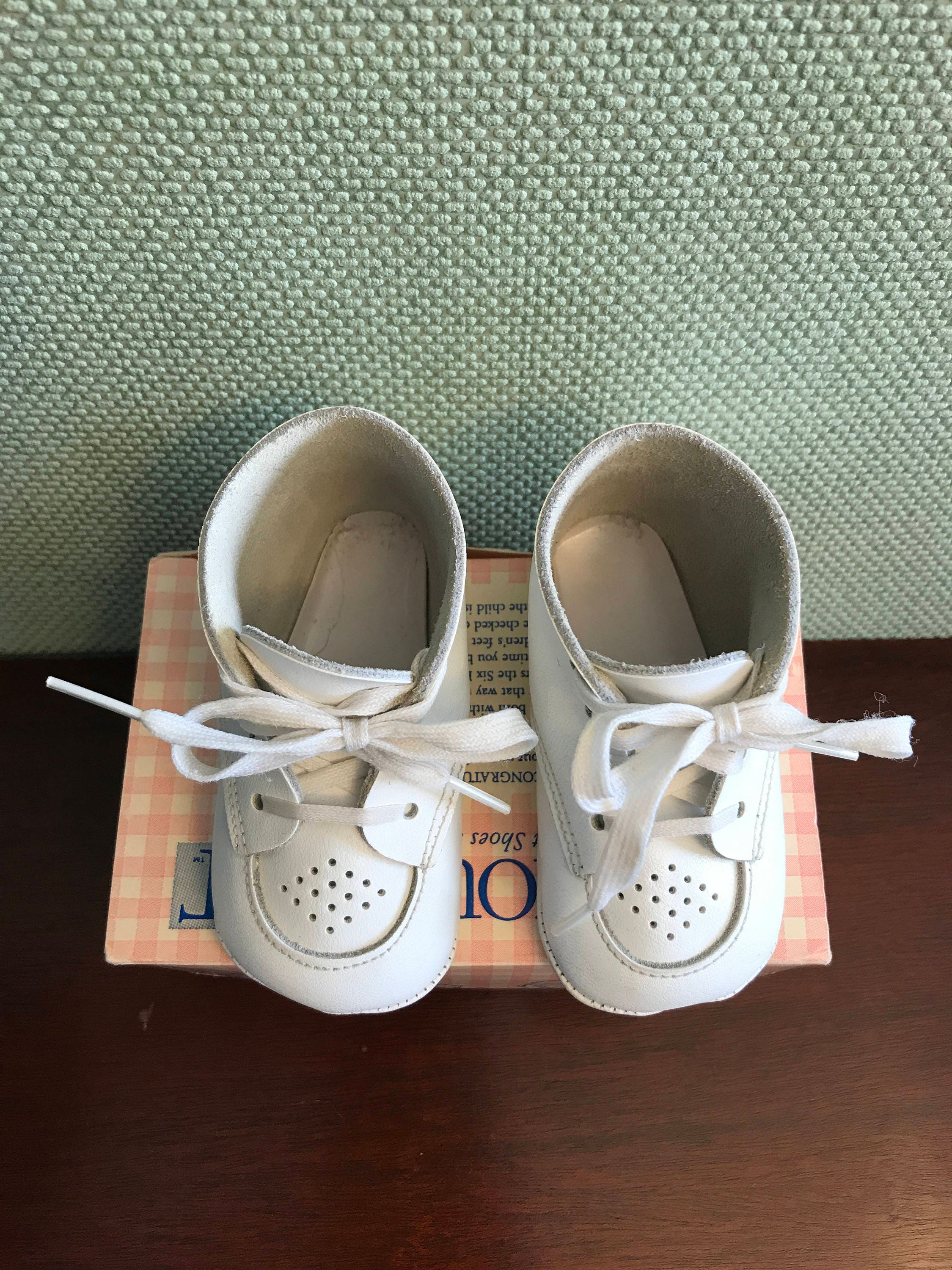 Vintage Baby Shoes, Buster Brown white leather baby shoes, Precious ...