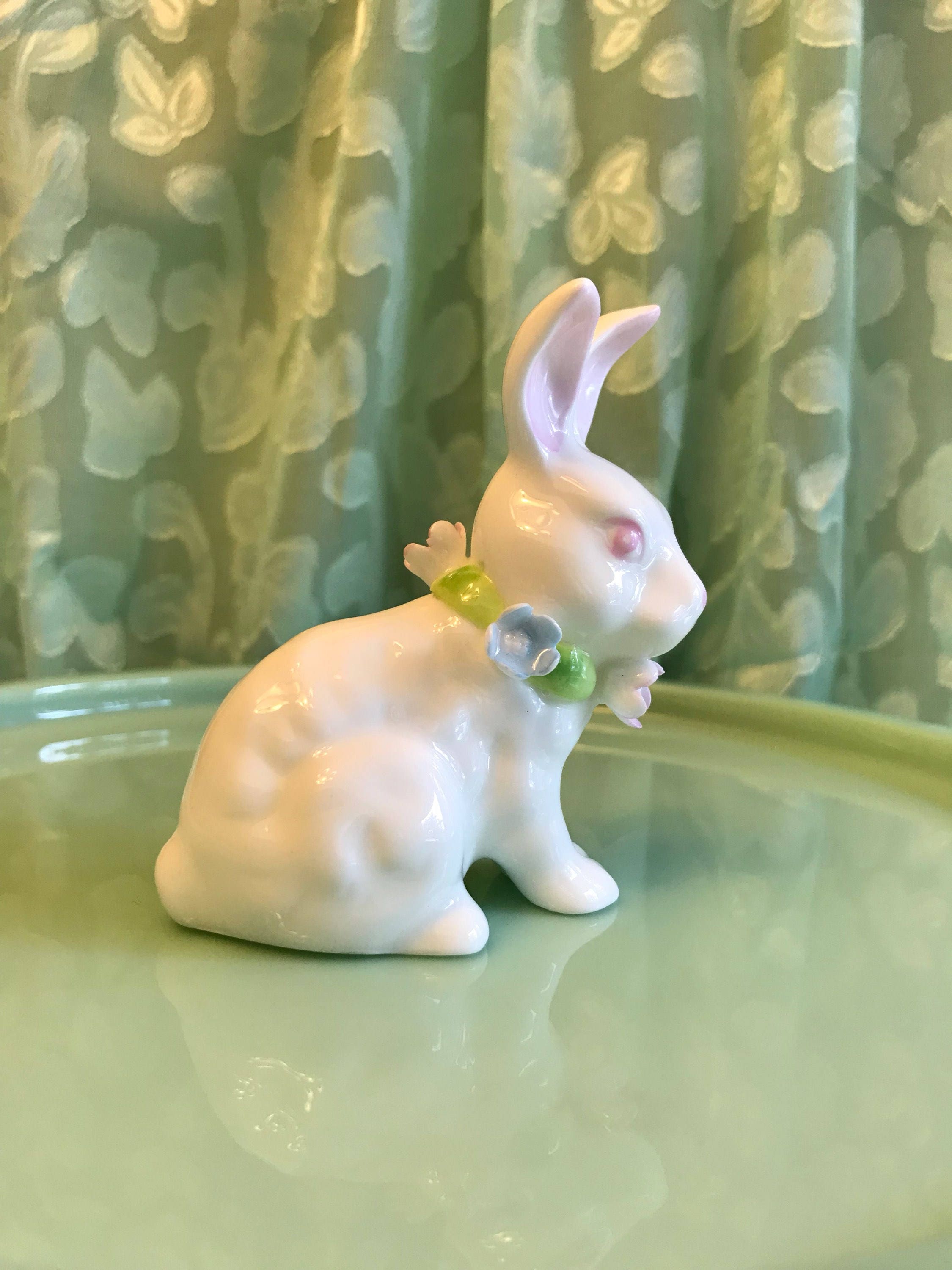 Porcelain Bunny Figurine, Figural white Bunny, Porcelain Easter Bunny