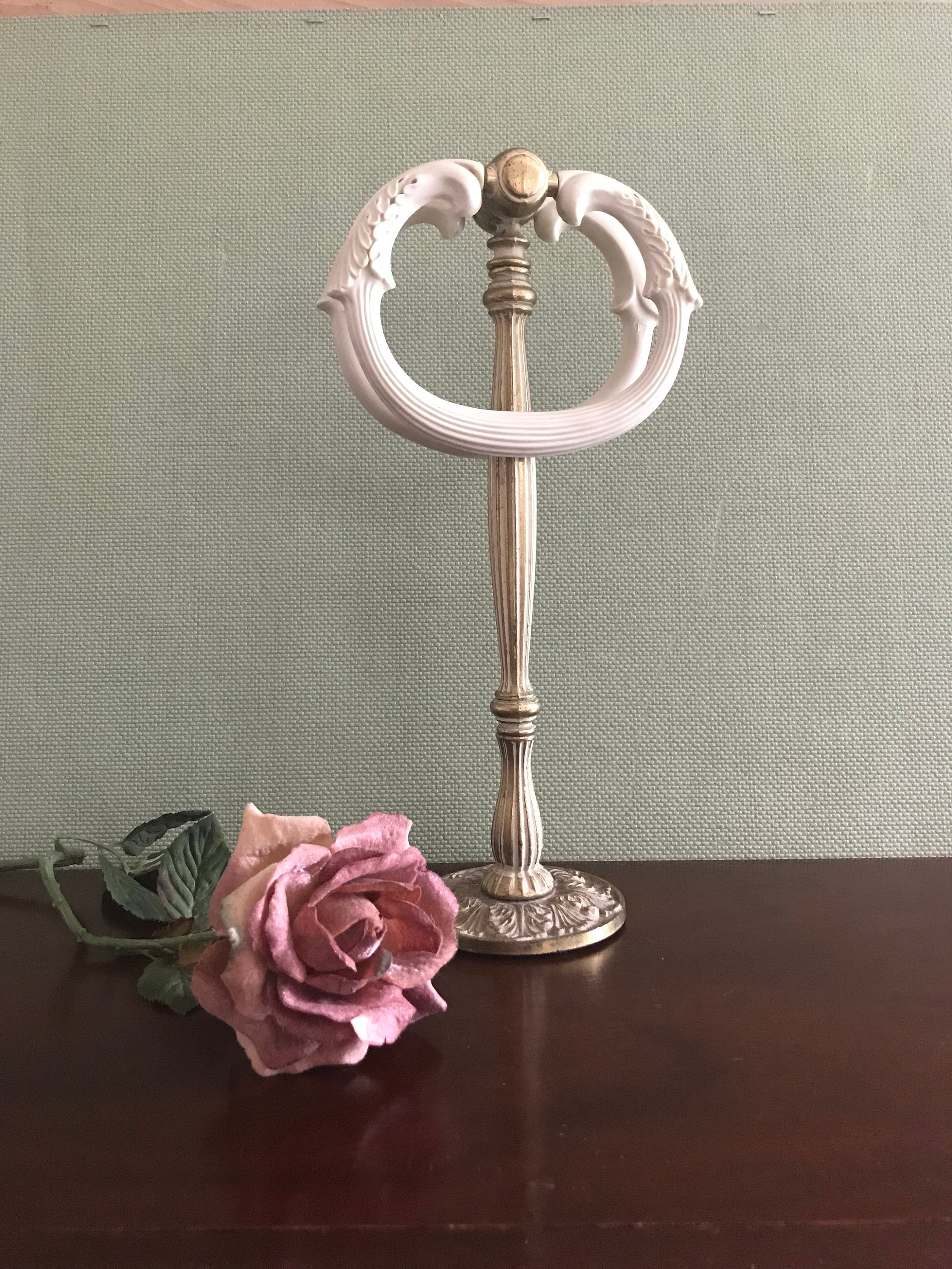 Vintage Guest towel Holder, double ring freestanding towel holder