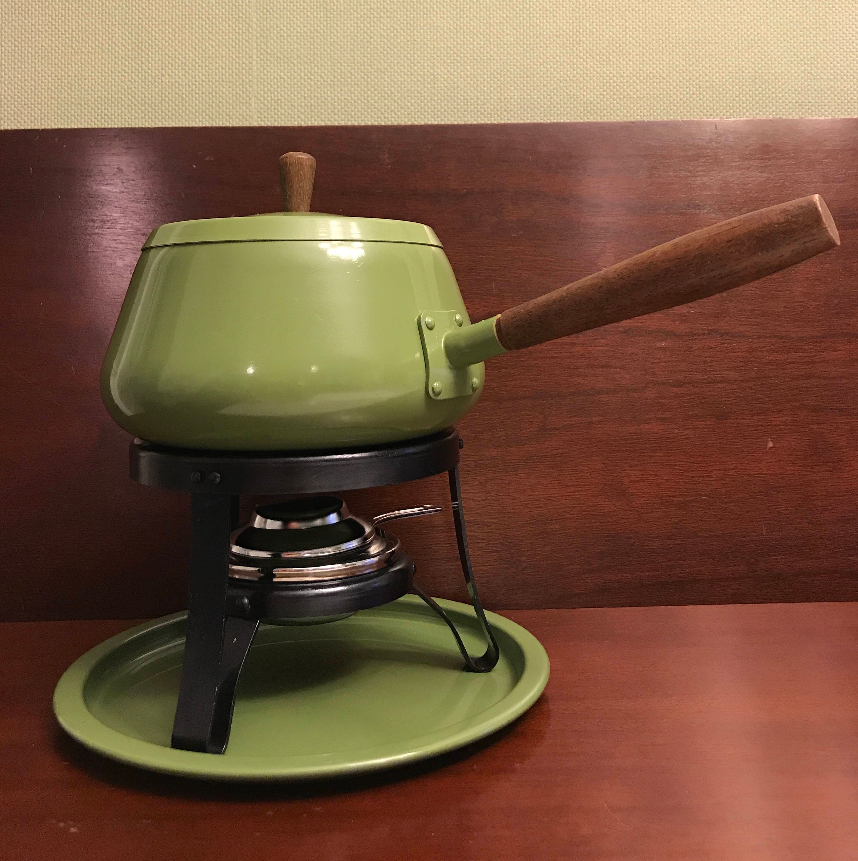 sold!! Very Groovy Mid Century Oster Electric Fondue Pot in Iconic Avocado  Green!!! Perfect for Holiday or Cocktail Parties!! Bring on…