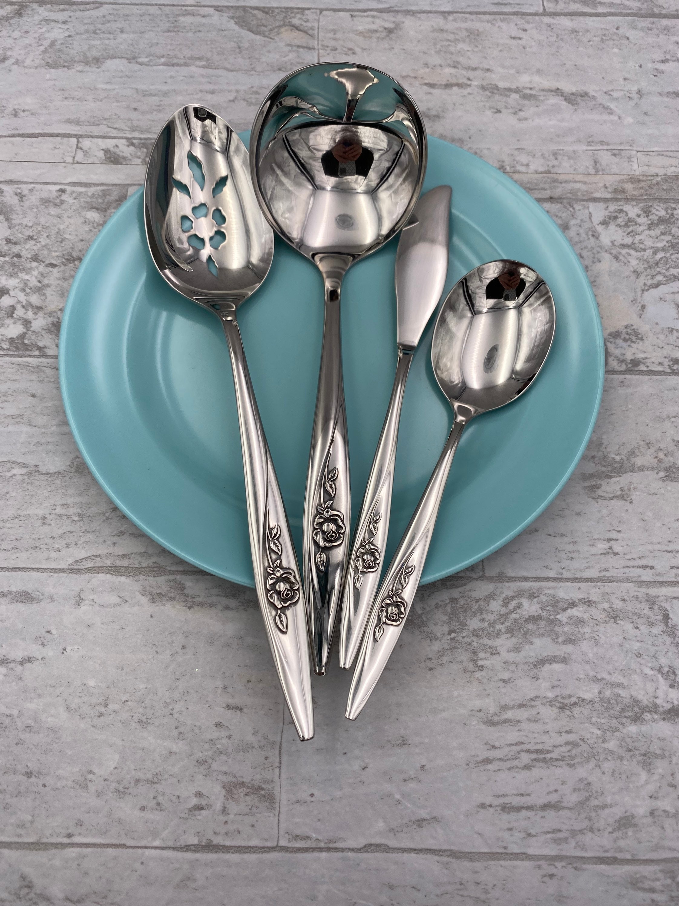 Oneida Lasting Rose Deluxe Stainless Flatware Serving Set Vintage