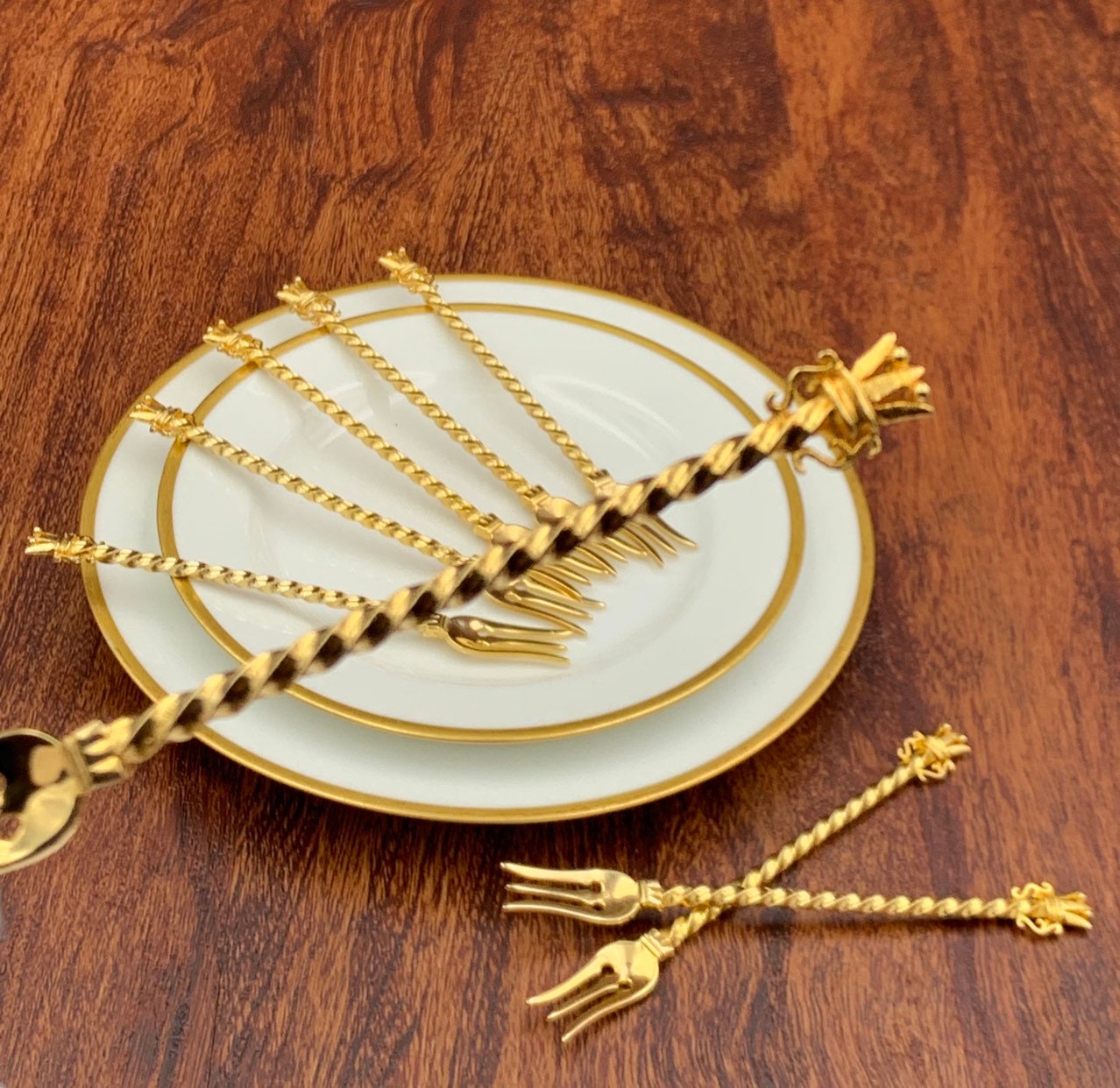 Vintage Gold Appetizer Forks, cocktail Party Forks Gold plated Crown