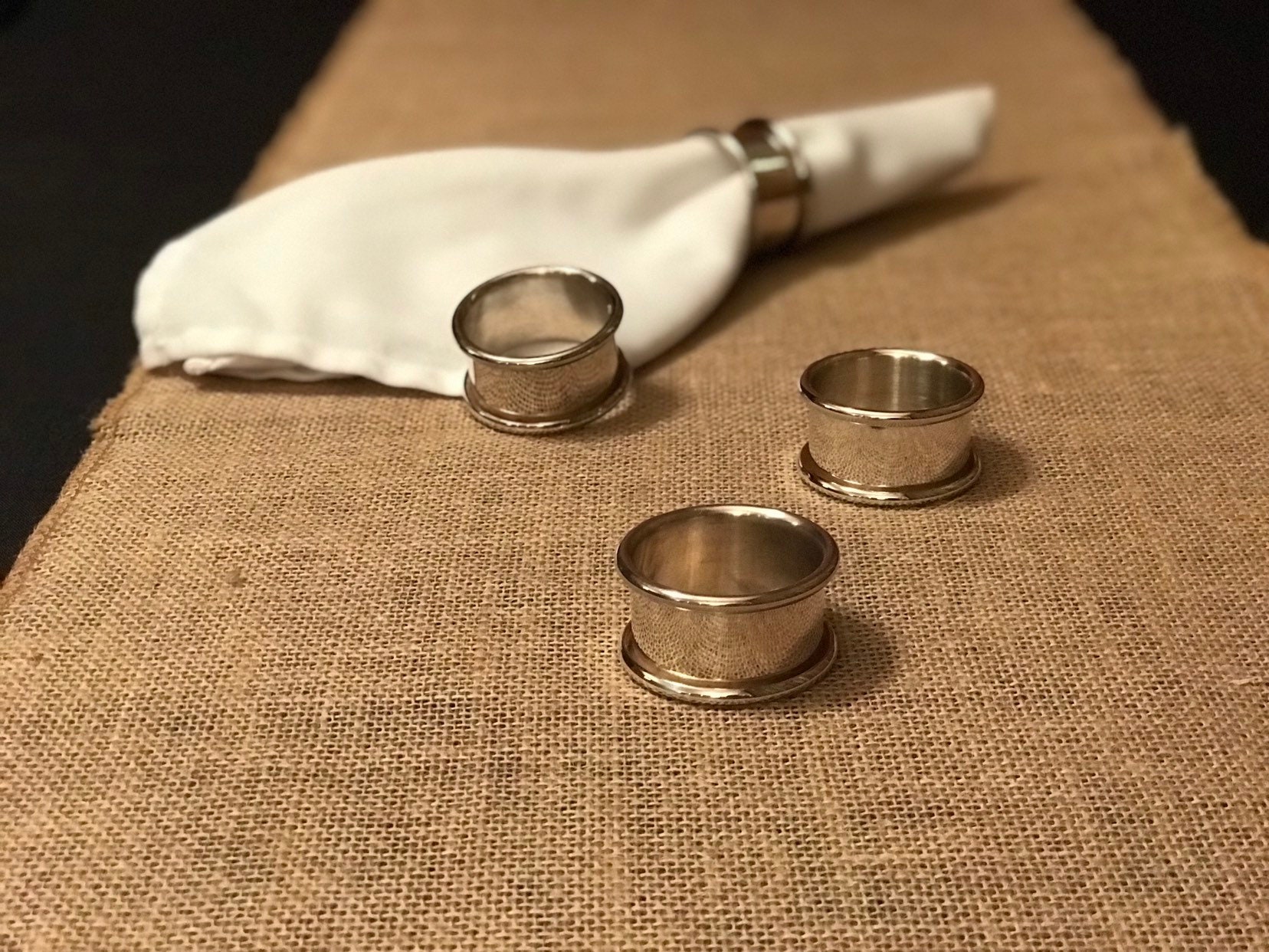 Vintage Silver plated Napkin Rings, Rolled rim Napkin rings, 4 piece