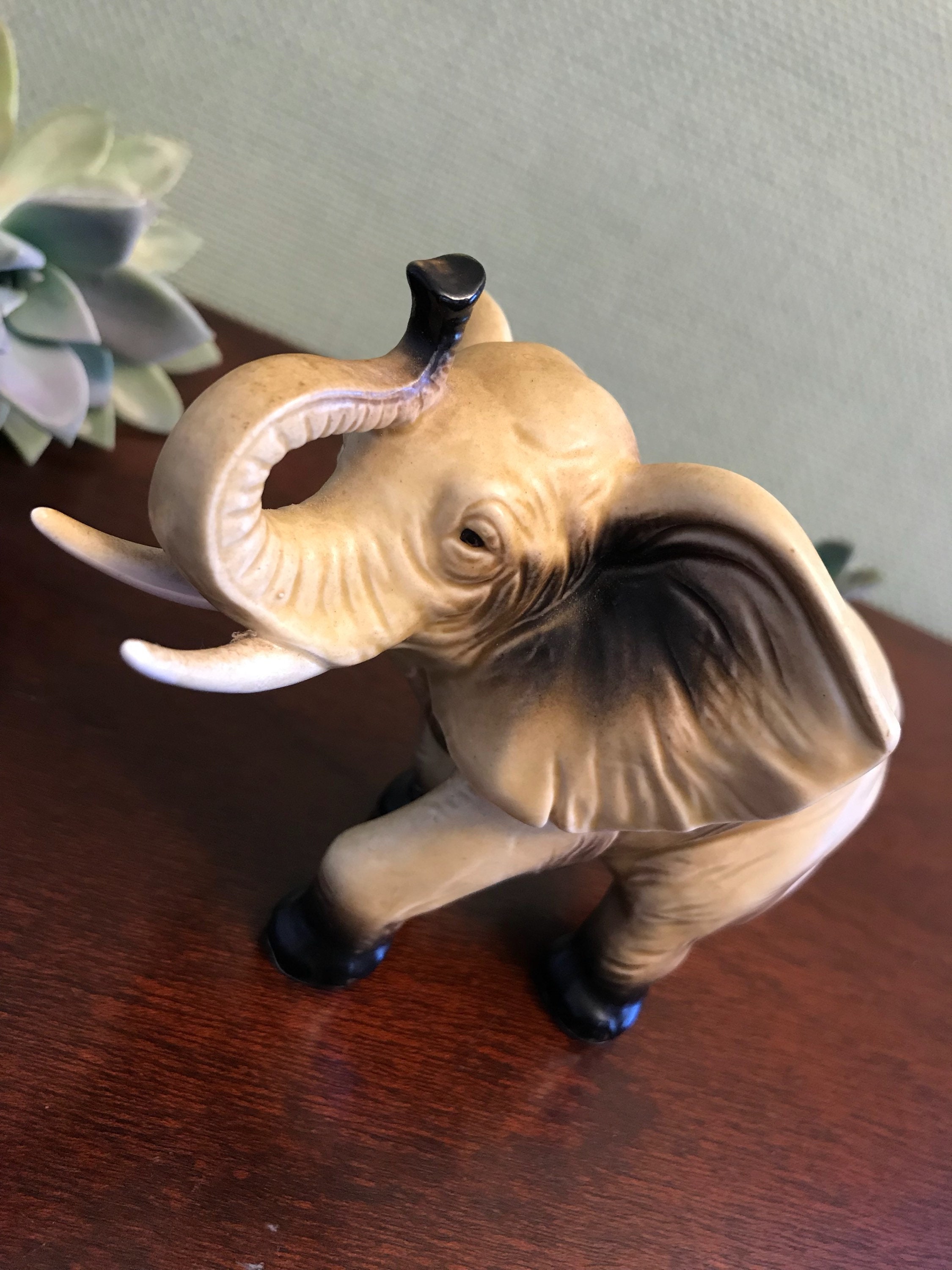 bulk elephant figurines
