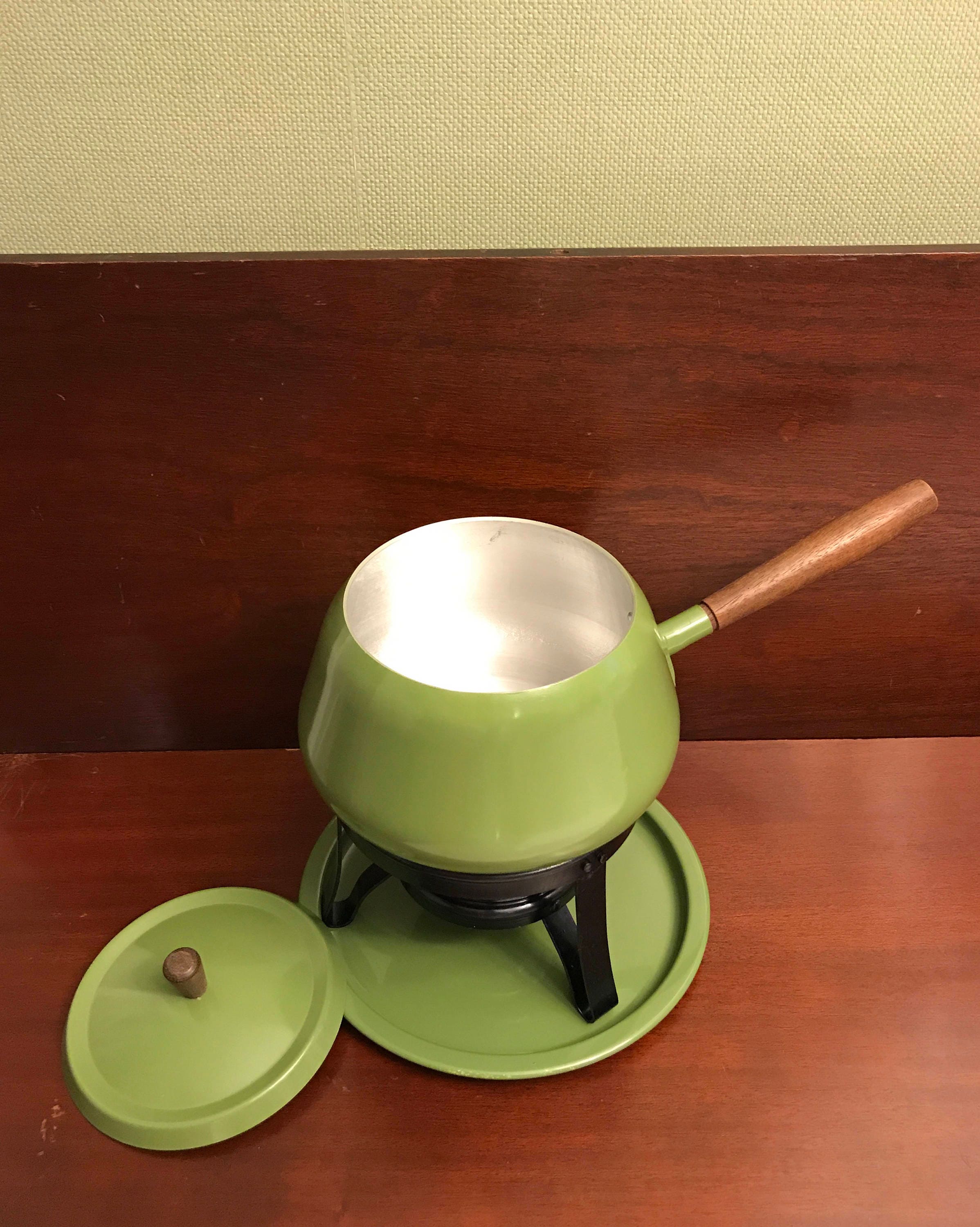 Vintage Fondue Pot, 1970s Fondue pot, Avocado Green Fondue pot, Vintage ...