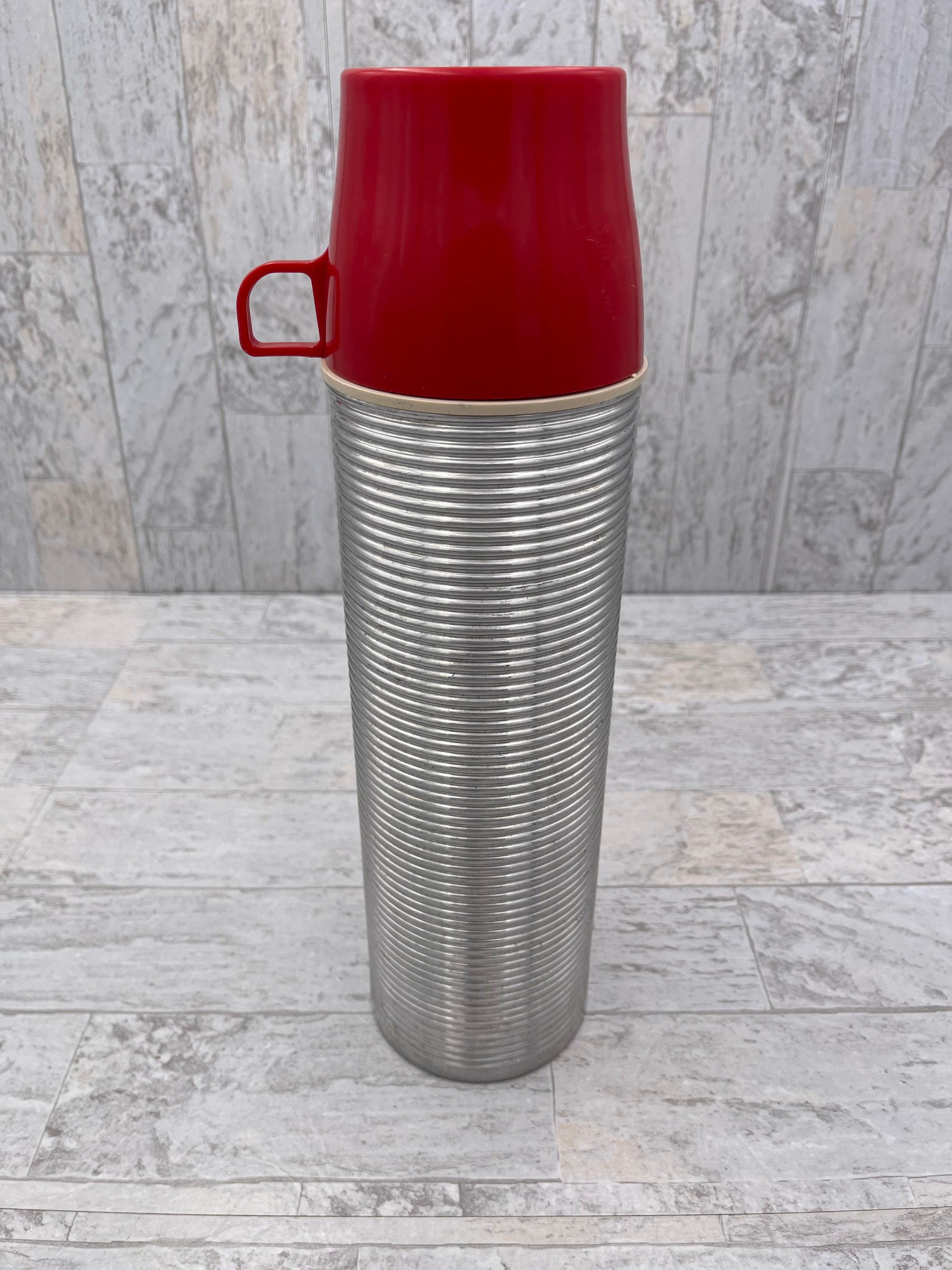 Vintage Thermos Bottle, Picnic Thermos Bottle, ribbed aluminum Thermos