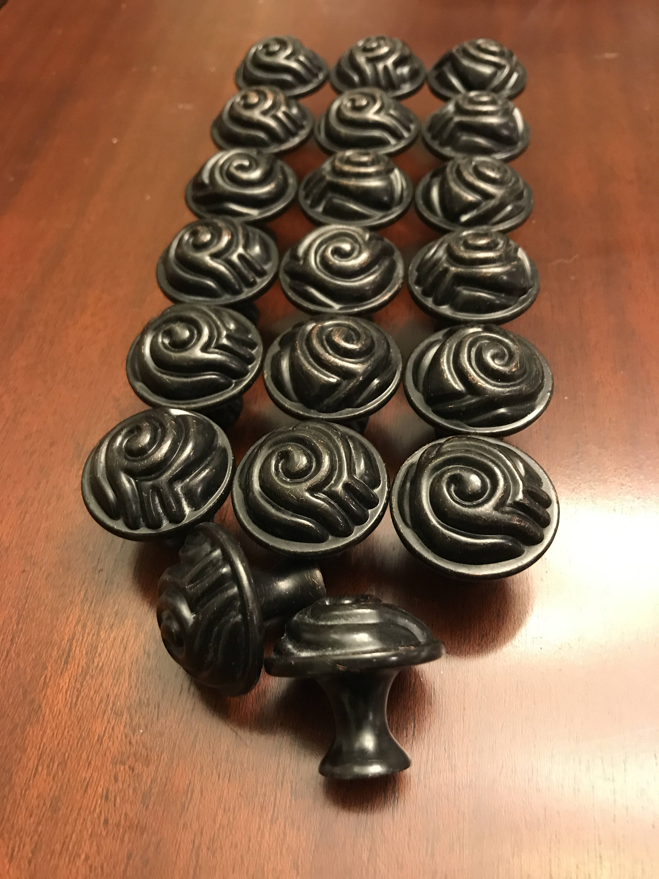 Floral Swirl Knobs Drawer Pulls. Set of 10 Antiqued Bronze