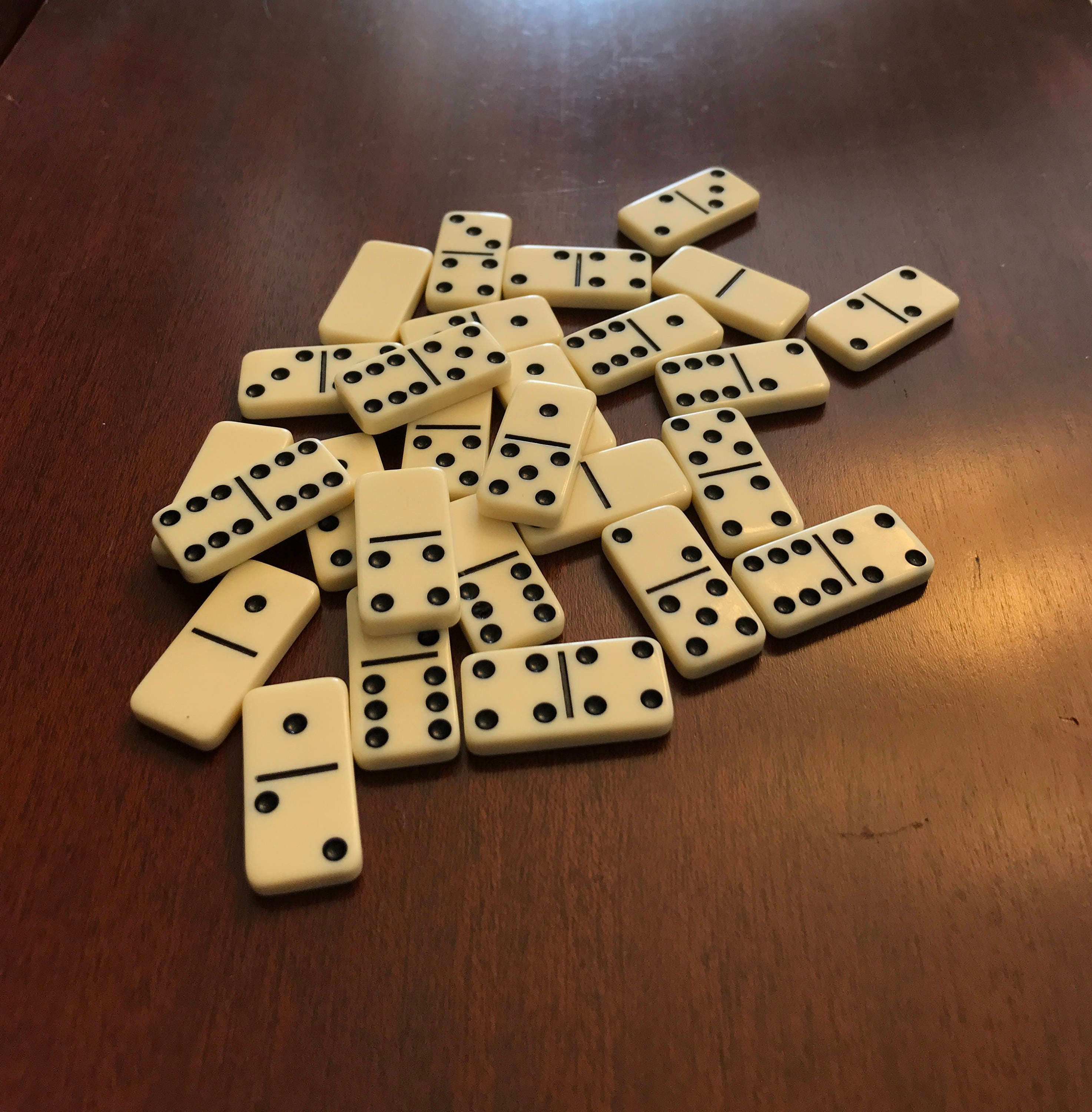 dominoes the game dominoes the game