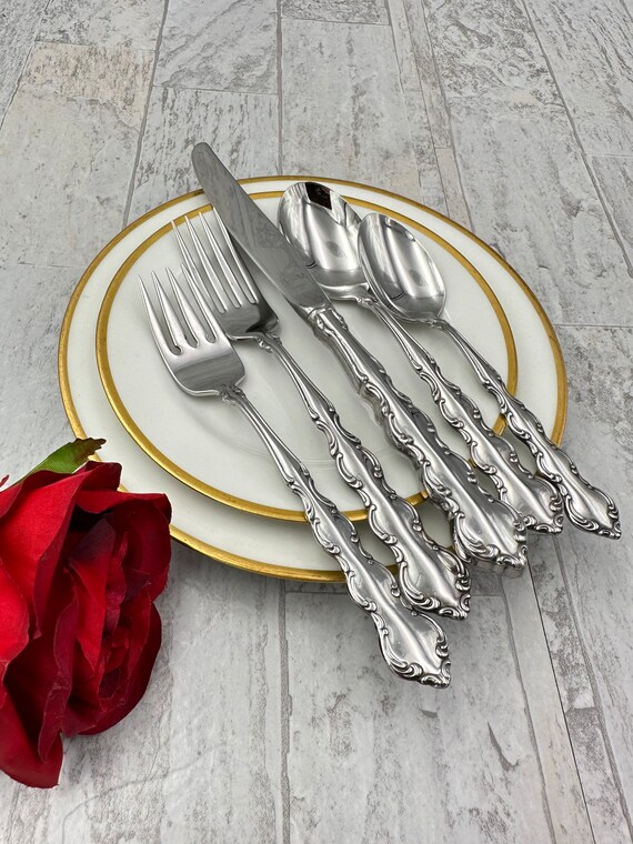 Vintage Oneida Mozart Stainless Flatware Set, Service for 12 - Etsy