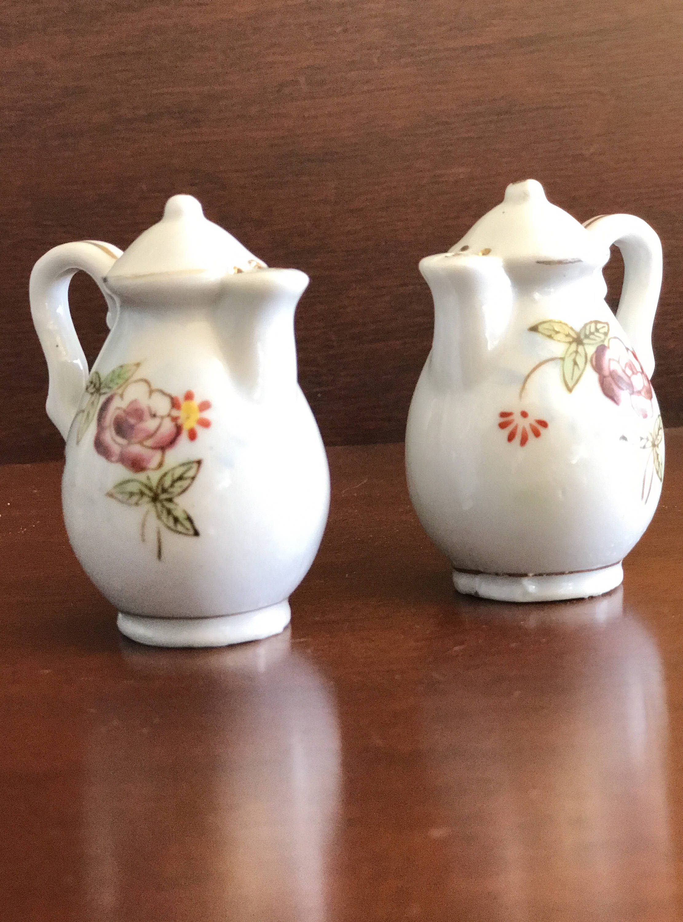 Vintage Teapot Salt Pepper Shakers, China teapot salt pepper, Rose salt
