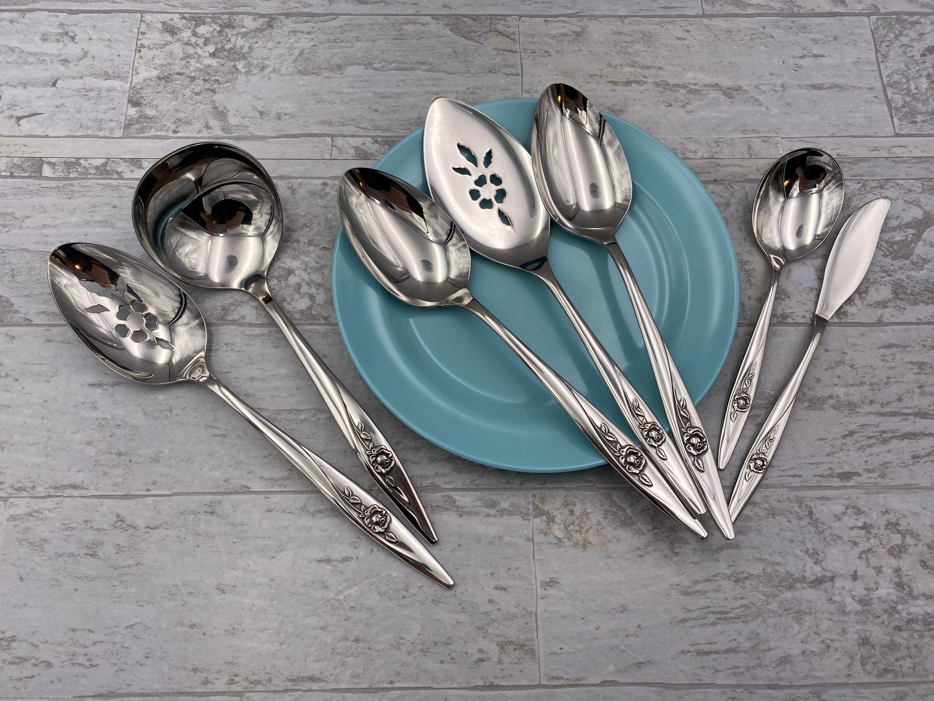 Oneida Lasting Rose Deluxe Stainless Flatware Serving Set Vintage