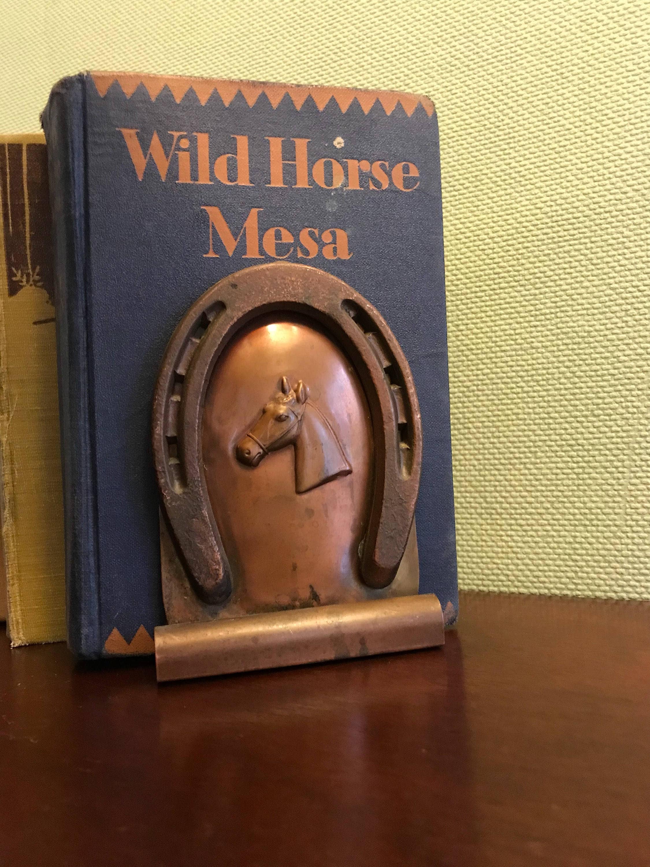 Vintage Copper Horseshoe Bookend, horse head bookend, equestrian