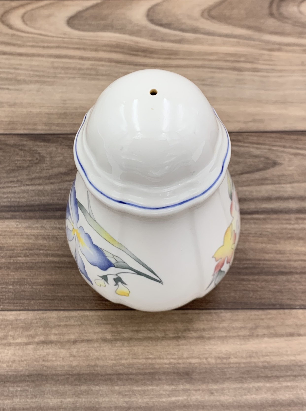 Vintage Replacement Salt Shaker Floral Villeroy and Boch Riviera Porcelain