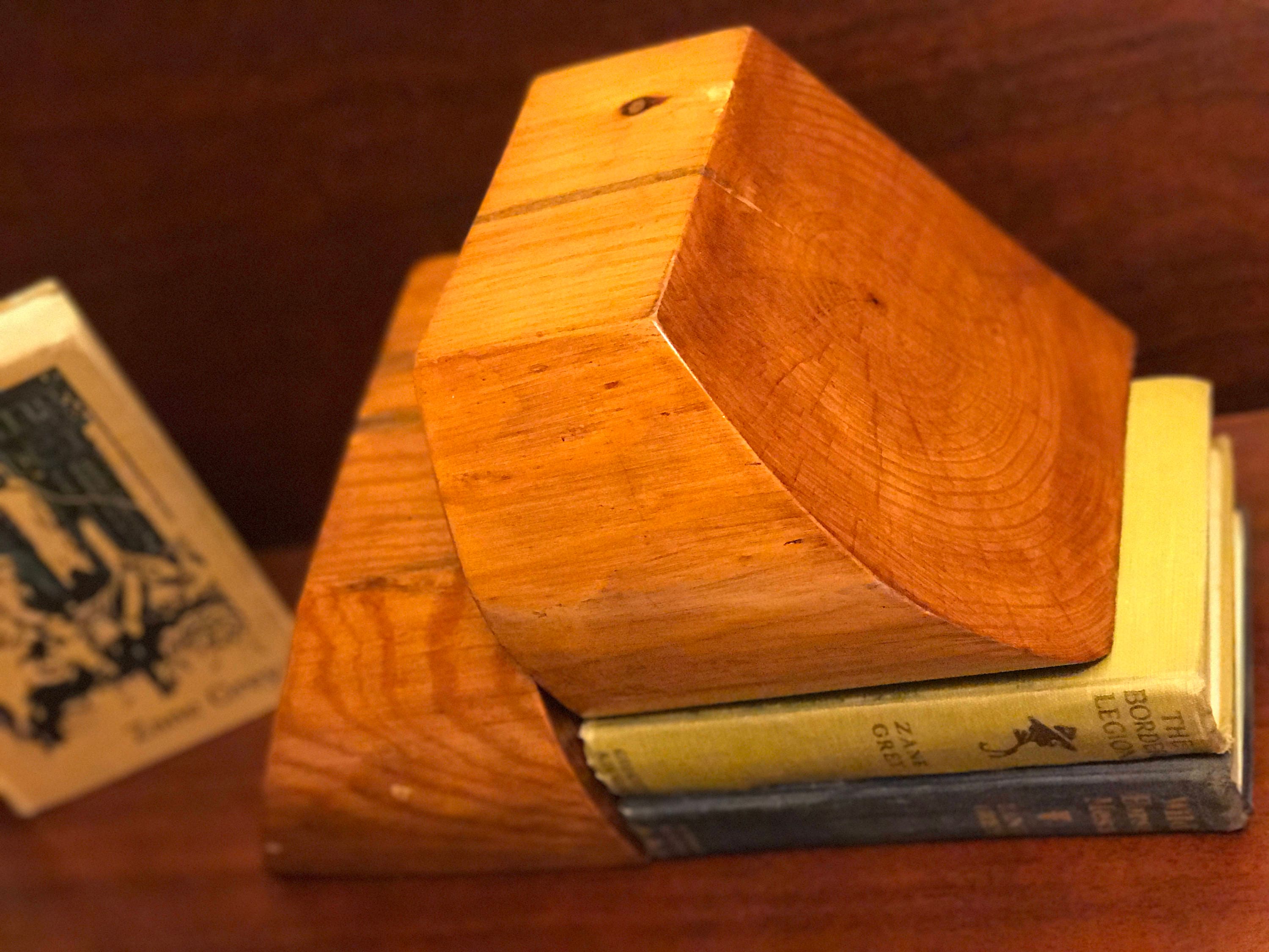 Rustic Wooden Bookends, Handmade Log solid wood Bookends, Rustic Country Cabin, Rustic Lodge