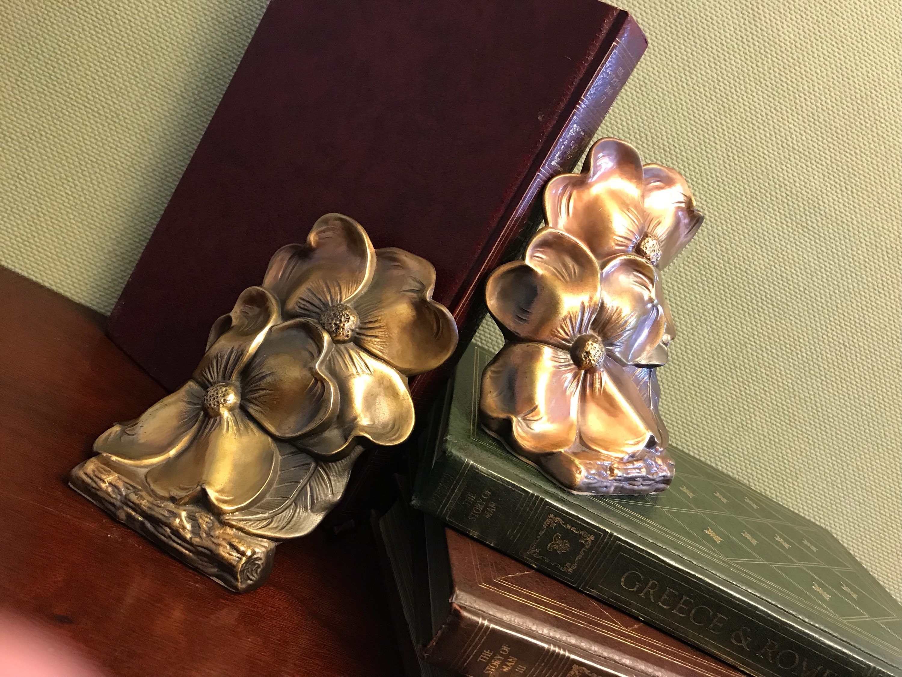 Vintage Gold Bookends, Dogwood flower Hollywood Regency Floral Bookends, Library Decor, Gift for her