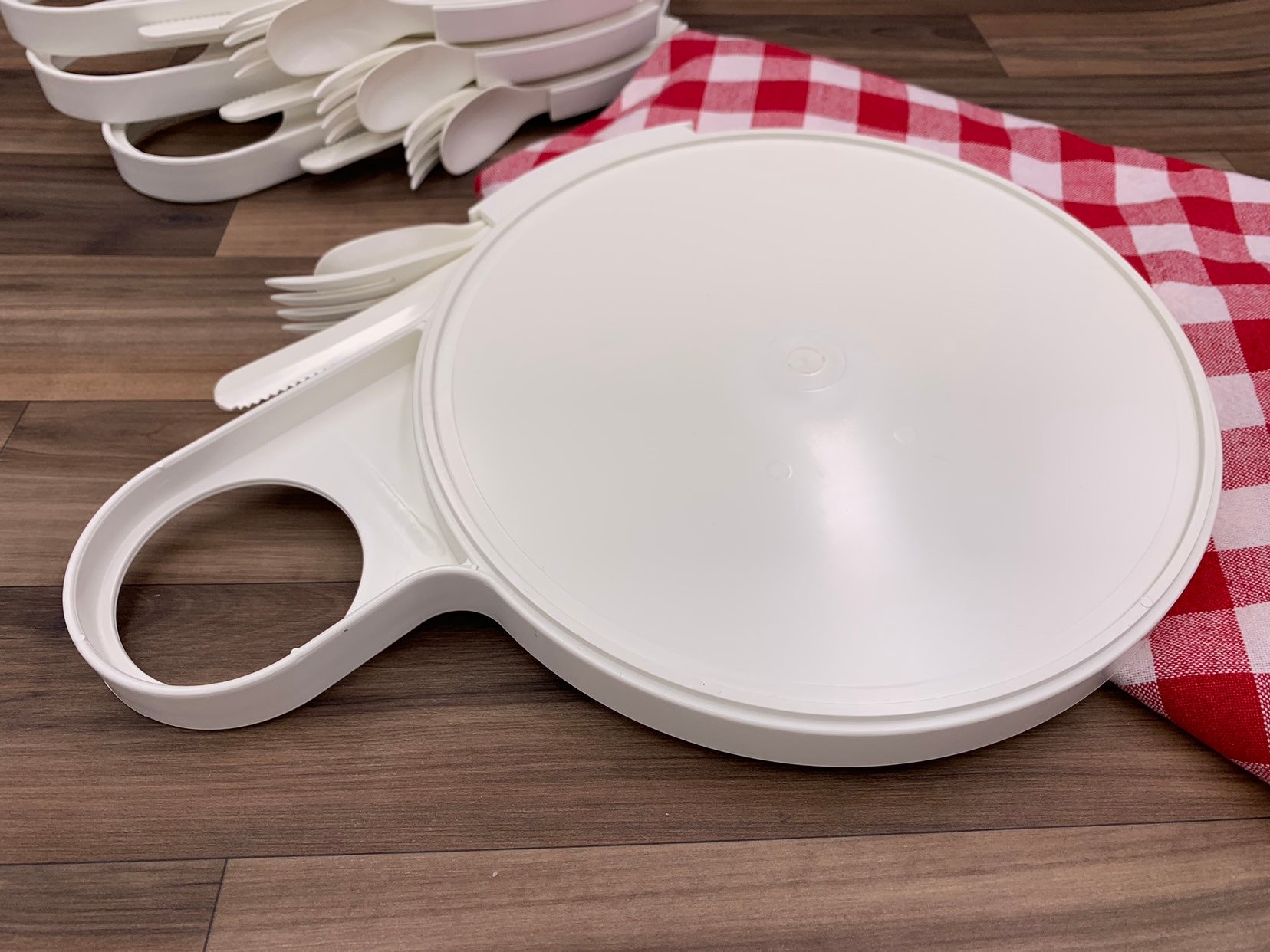 Vintage Stacking Picnic plates, Retro Plastic Dish set, Plastic Flatware