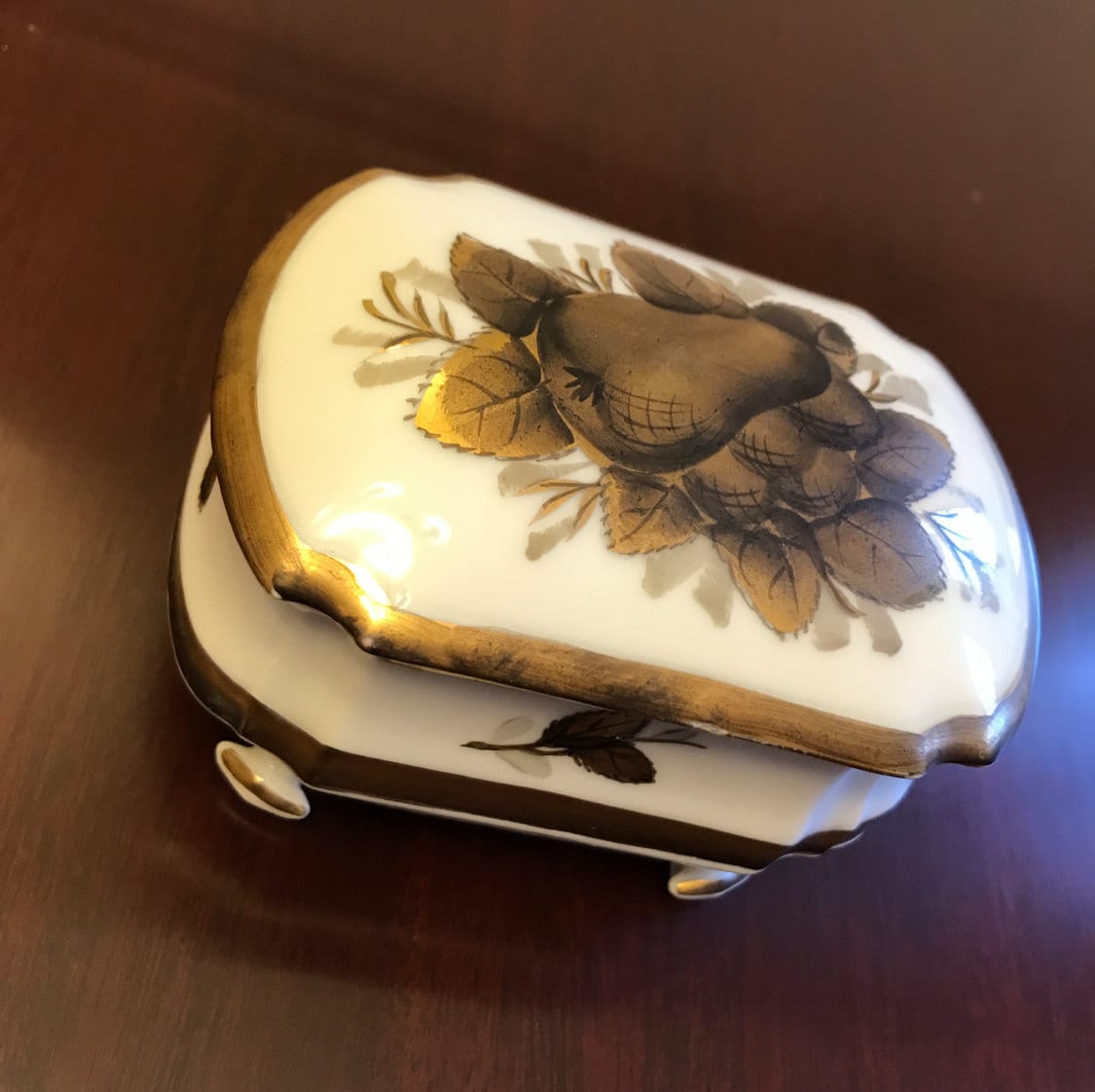 Vintage Limoges Trinket Box, porcelain Limoges, footed Trinket box