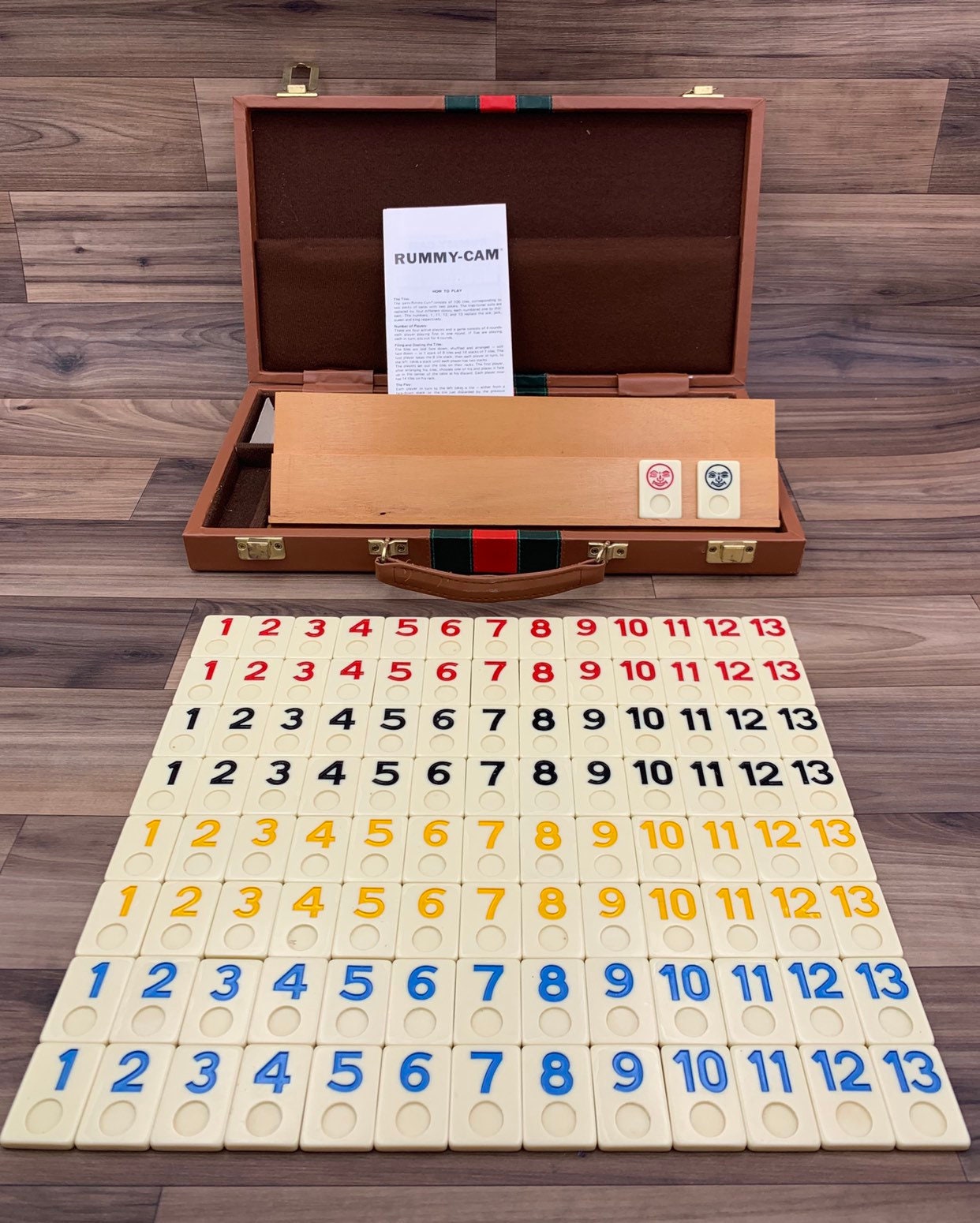 Vintage Rummy tile Game in carrying case, Rummikub Rummy Cam Retro card
