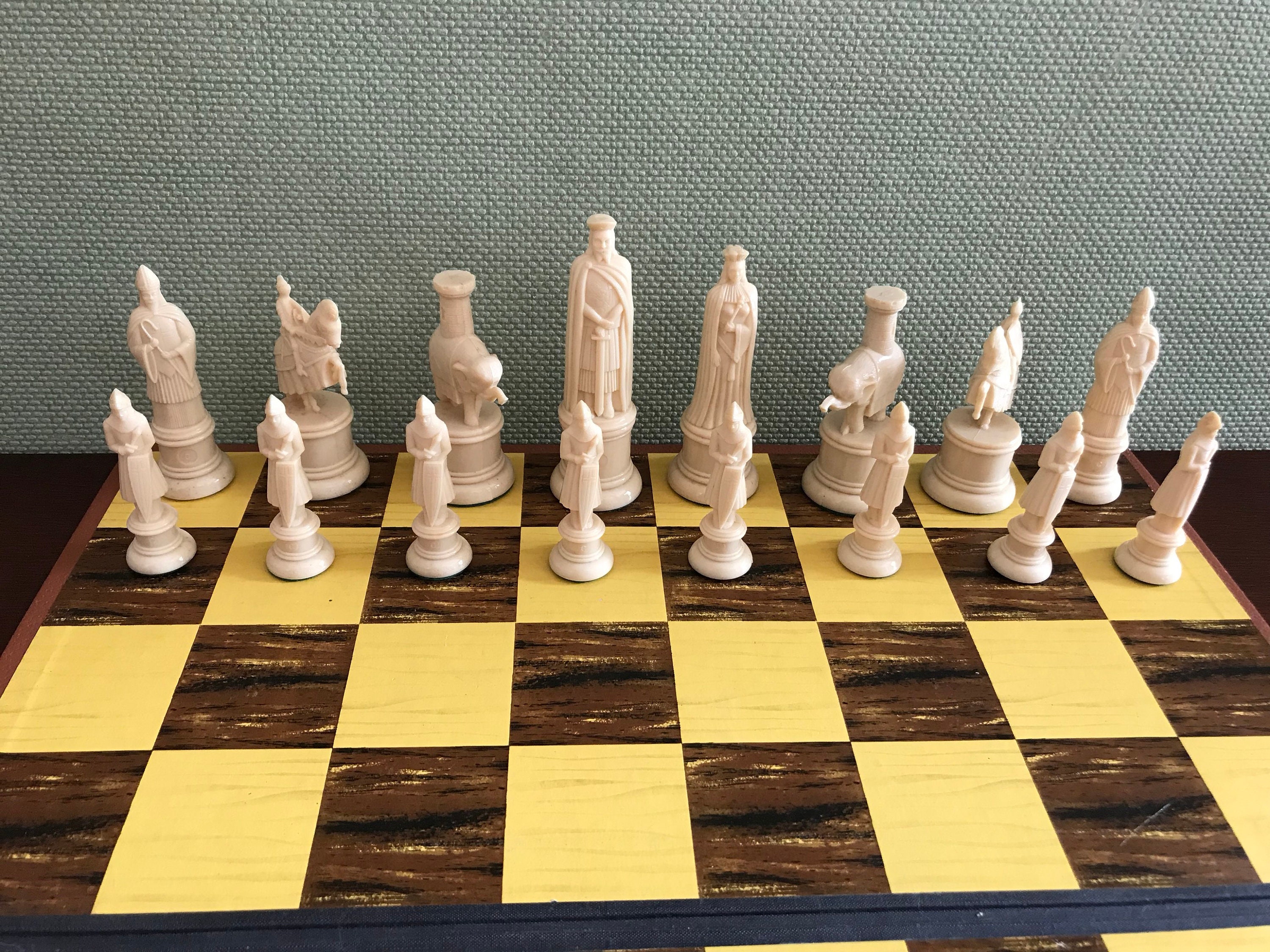 Vintage Chess Set, Florentine Kingsway Chess pieces, 1950s Collectors Chess Game, Chess Pieces