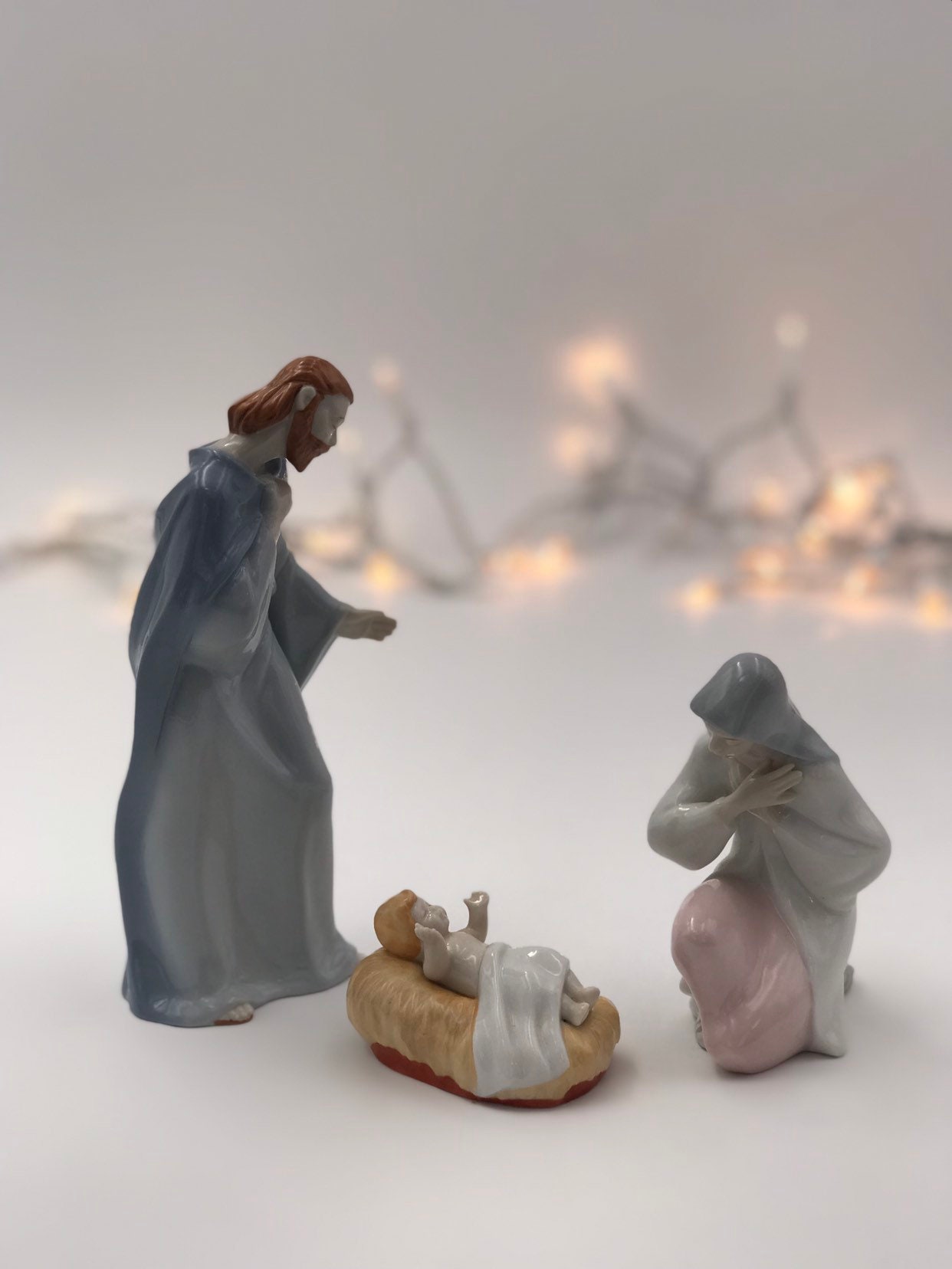 Vintage Holy Family Nativity Set, Avon The Blessed Family porcelain Figurines, Christmas