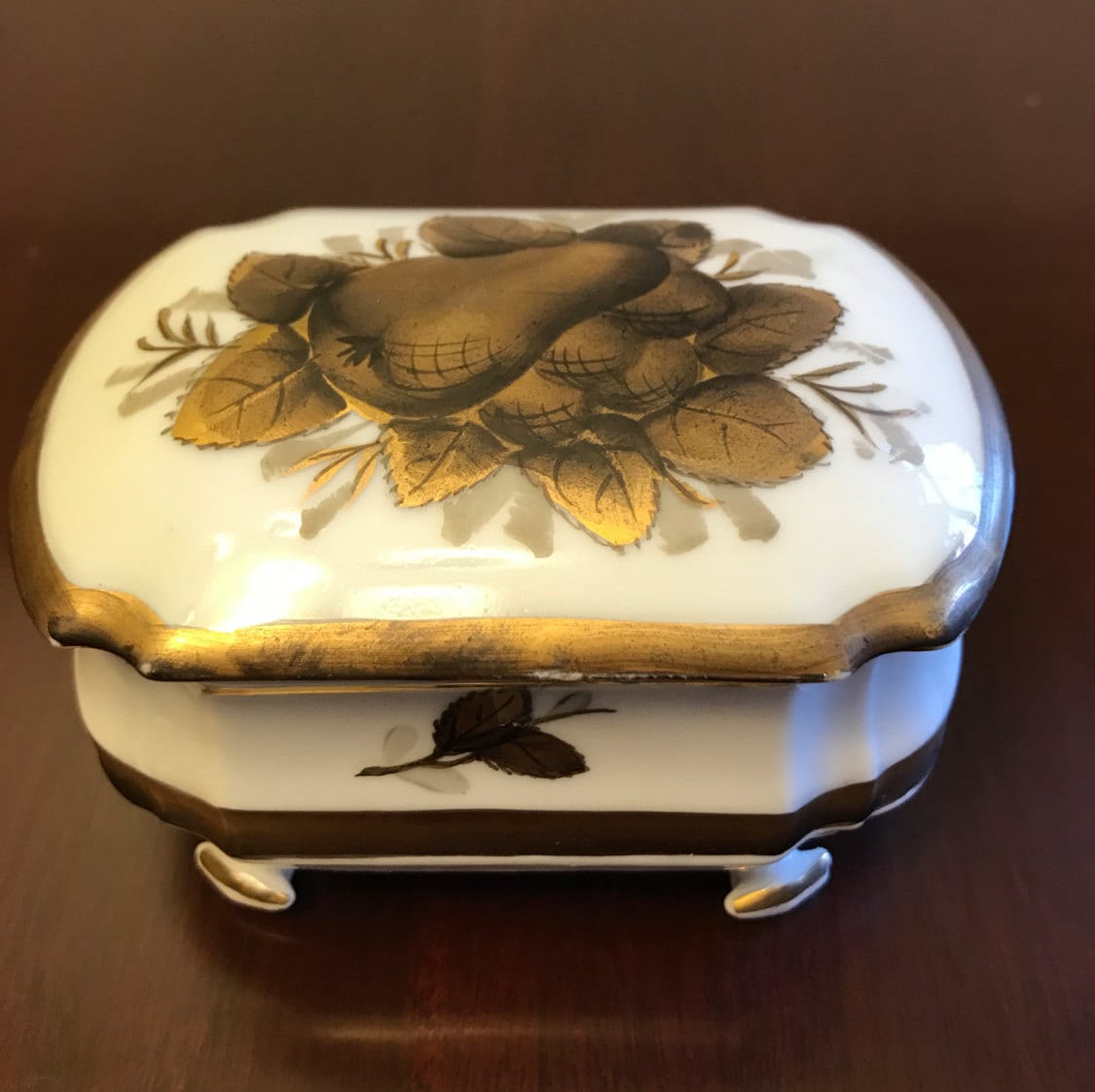 Vintage Limoges Trinket Box, porcelain Limoges, footed Trinket box