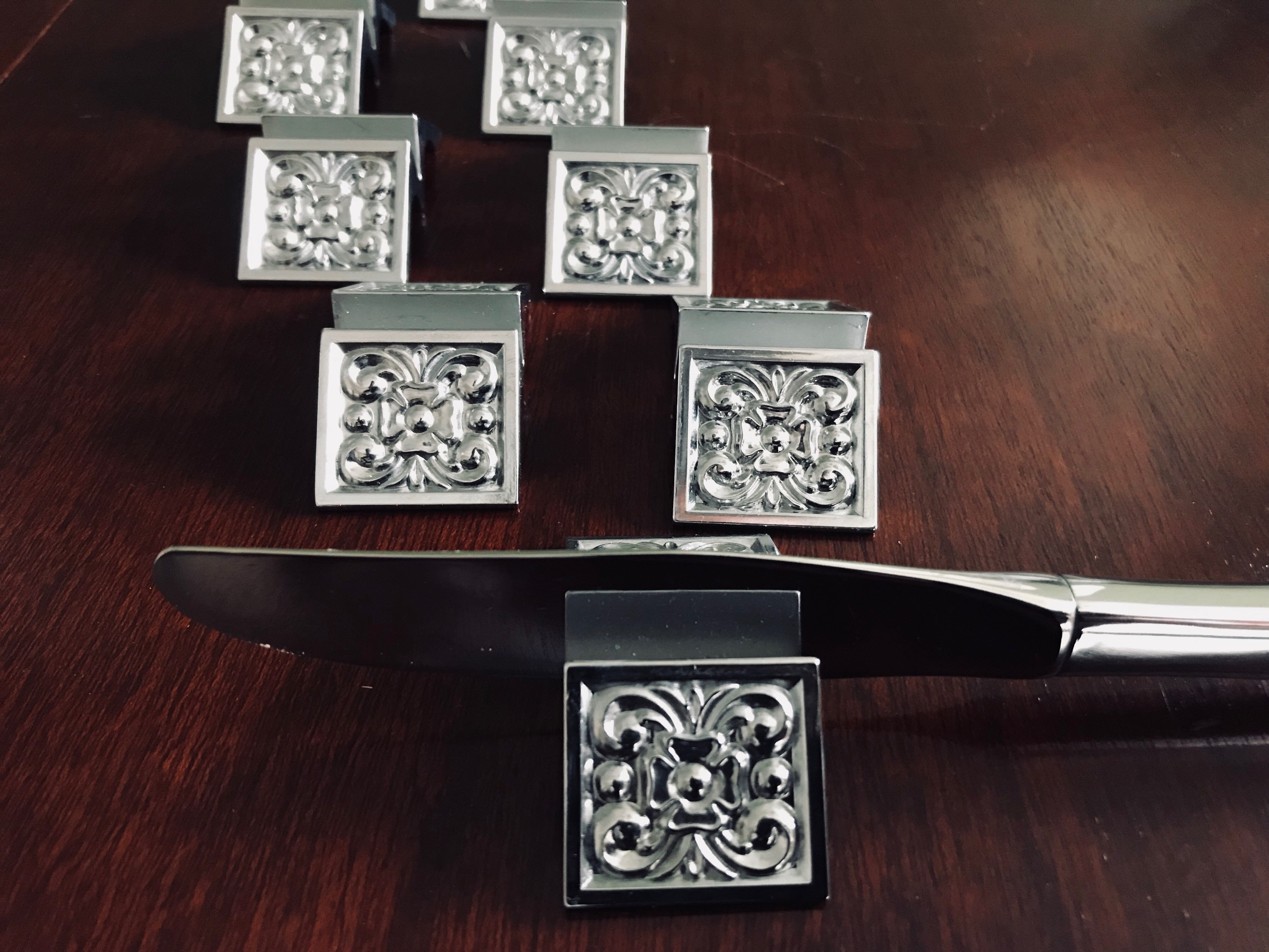 Vintage Knife Rests, Decorative Metal Placecard holders, ornamental