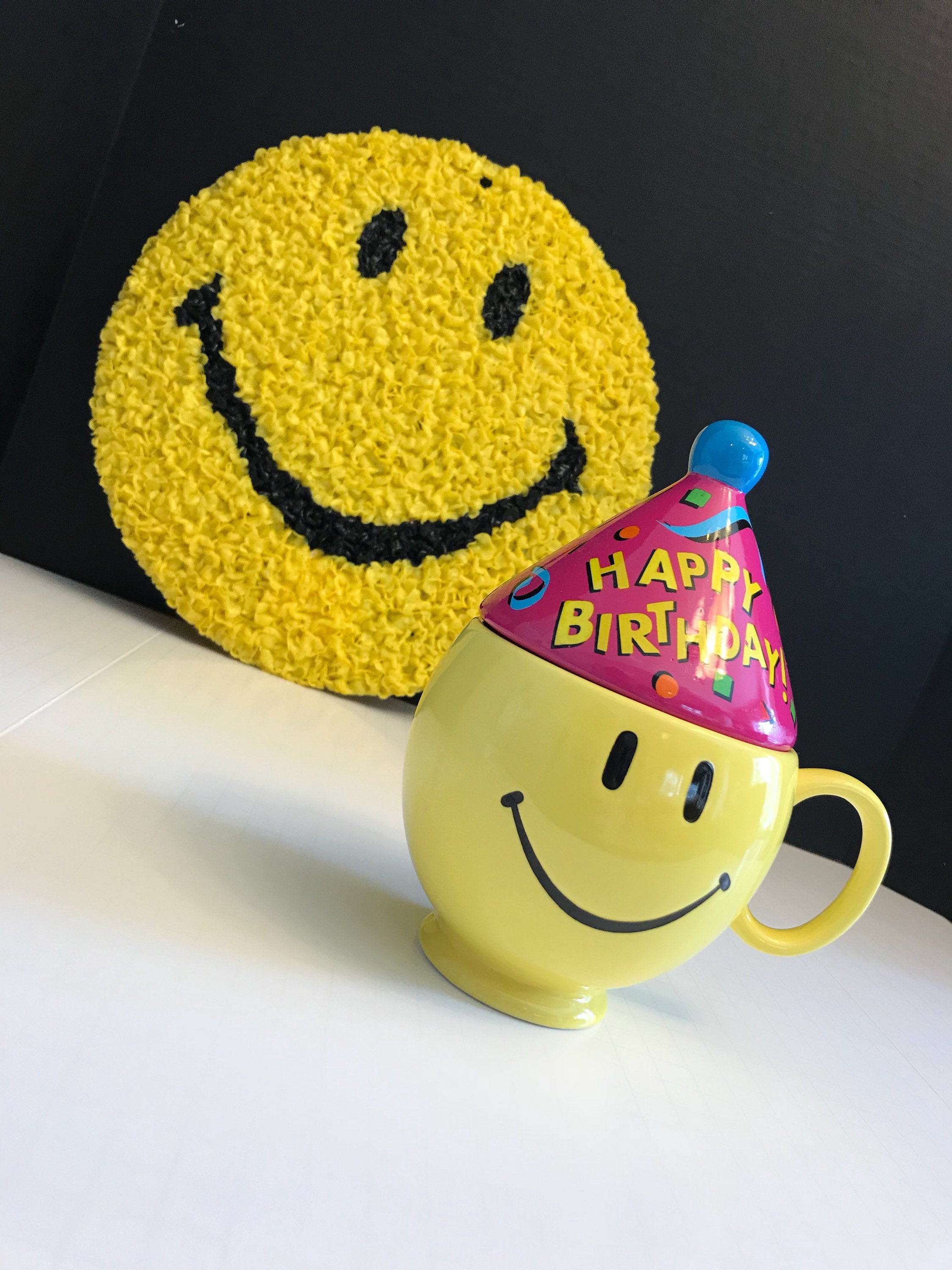 Happy Birthday Smiley Face Mug, Vintage smiley face Mug, Ceramic Smiley