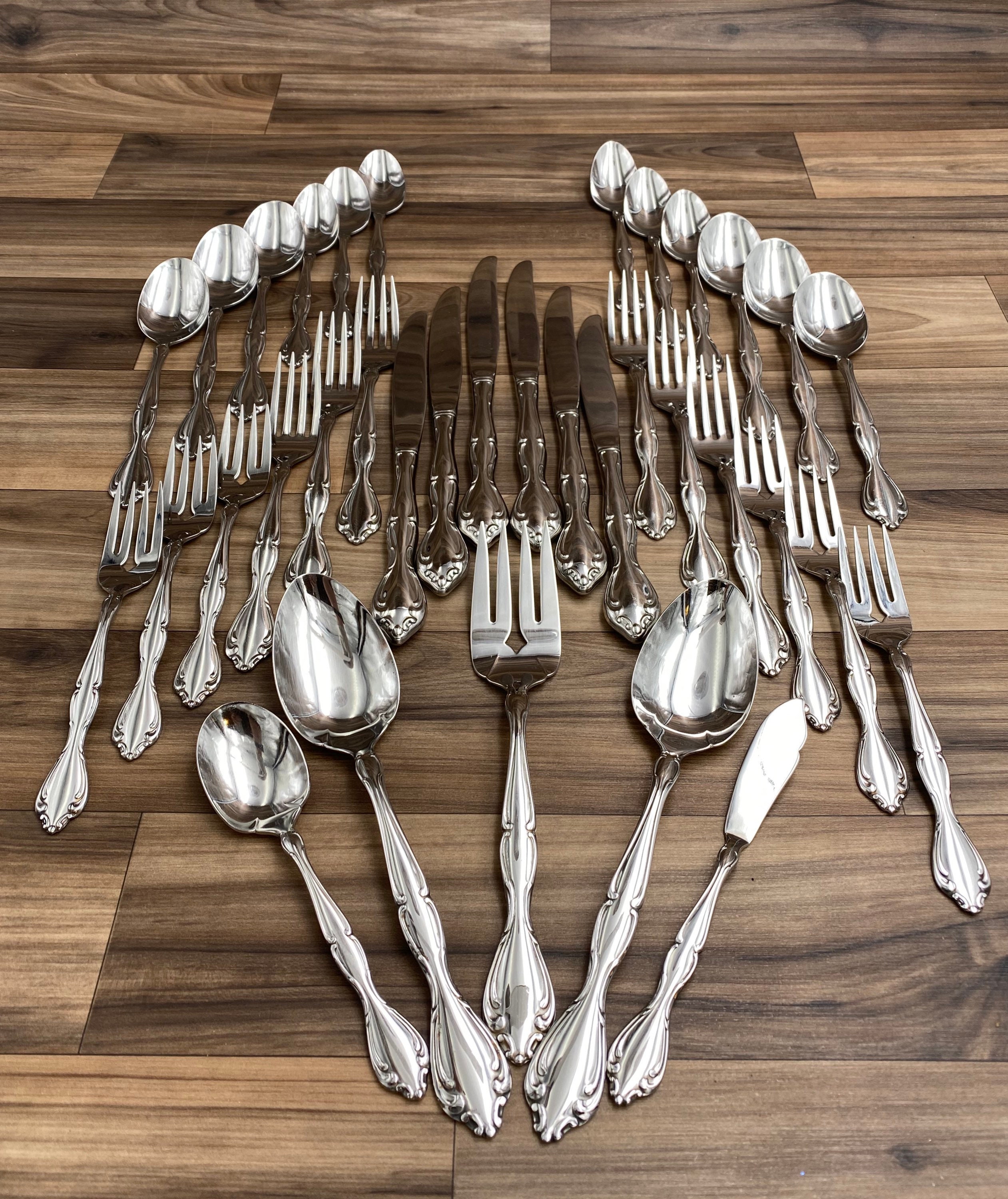 Vintage Oneida Community Cantata Stainless flatware Set, service for 6
