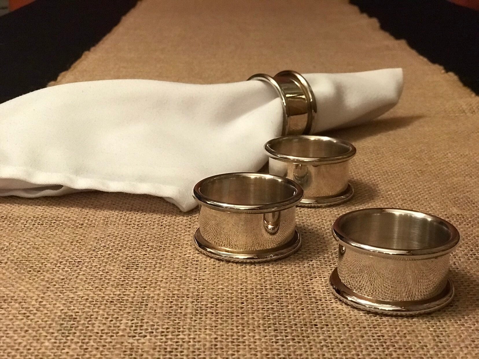 Vintage Silver plated Napkin Rings, Rolled rim Napkin rings, 4 piece