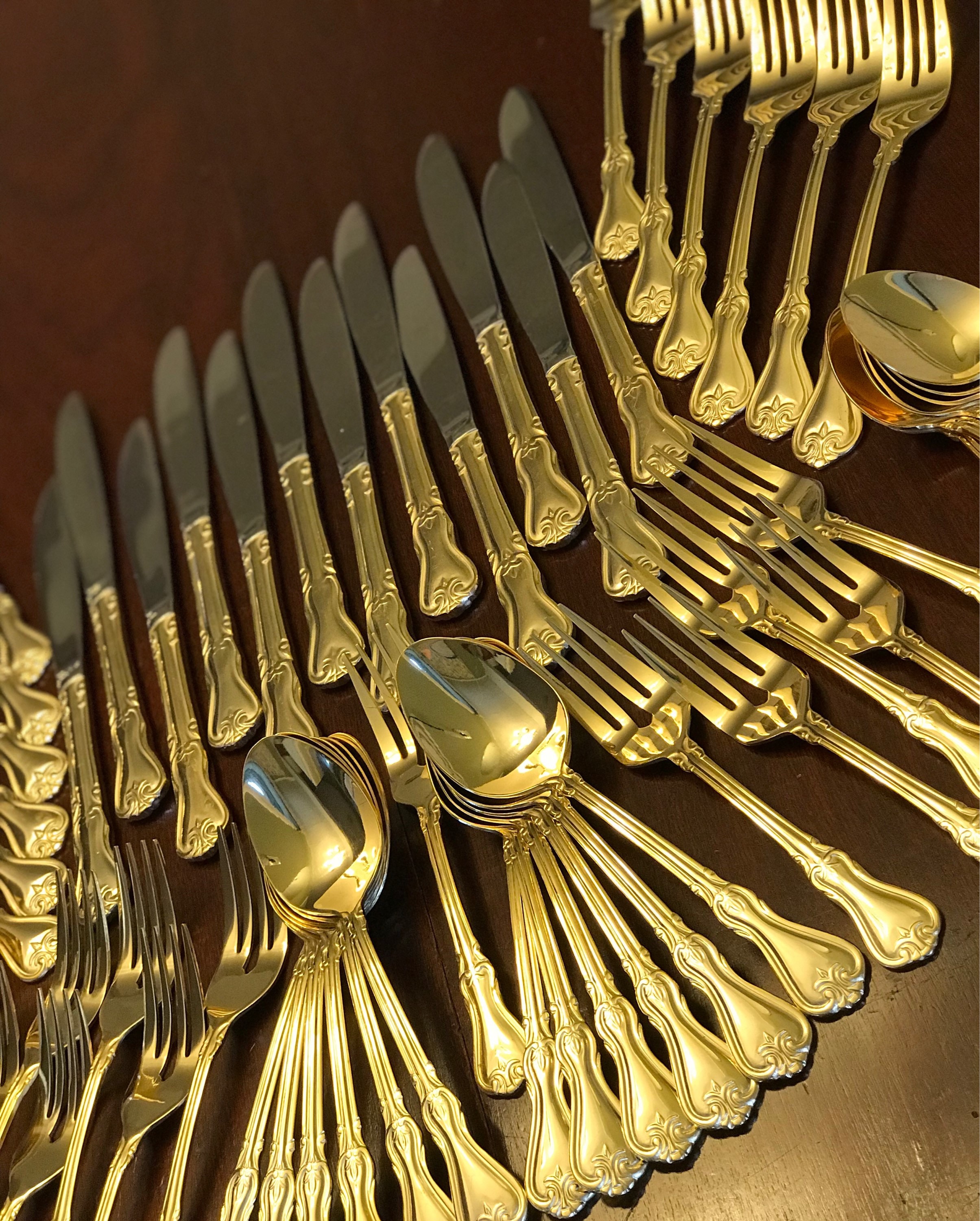 Gold Flatware set for 12, 60 piece Gold Electroplate Flatware, scroll